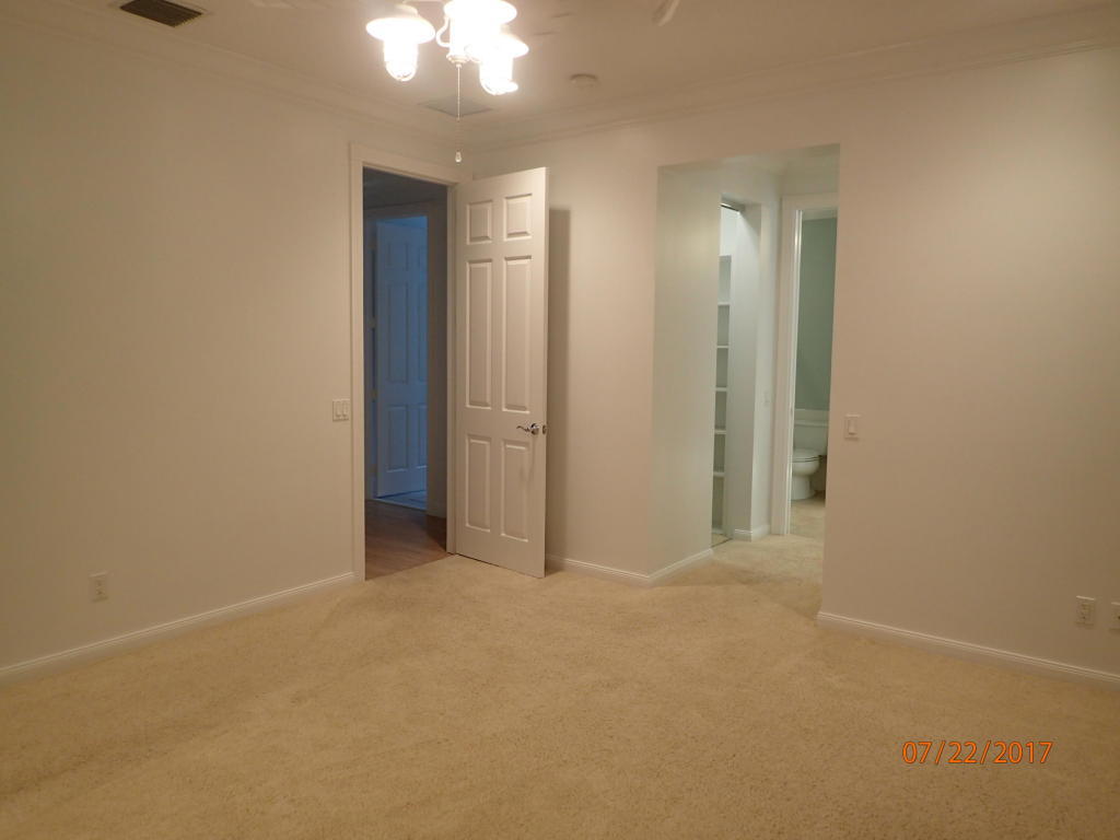 2577 E Community Drive