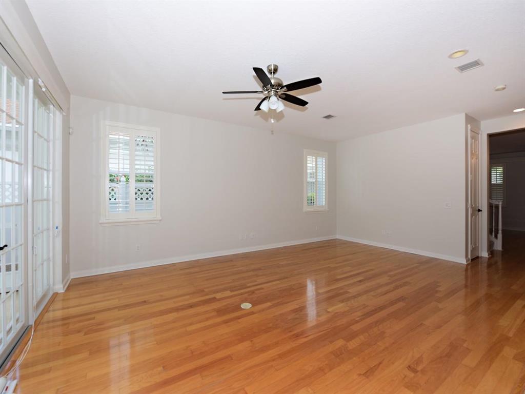 1727 W Community Drive