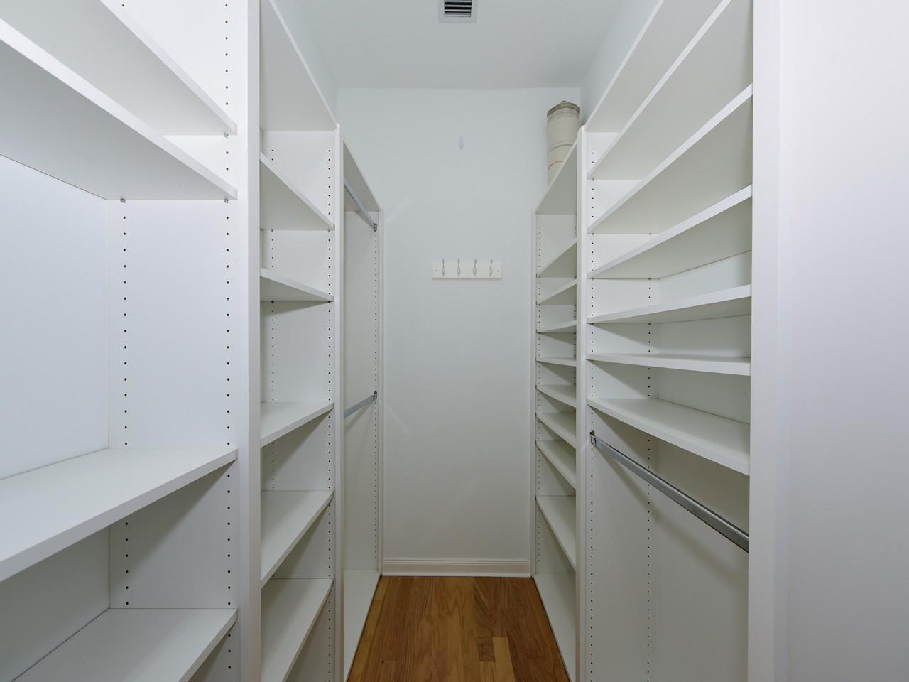 1727 W Community Drive