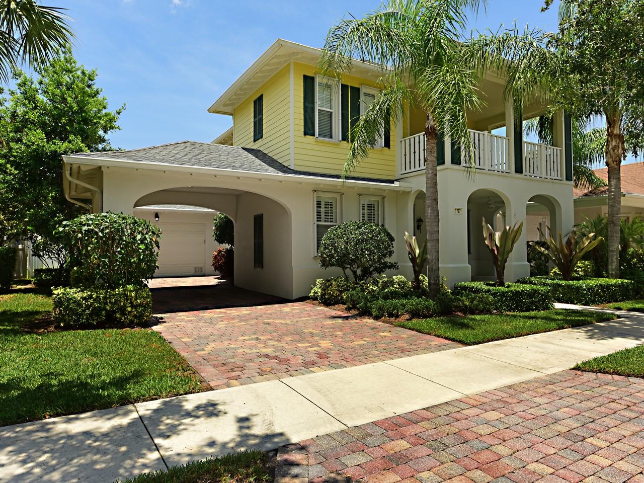 1727 W Community Drive