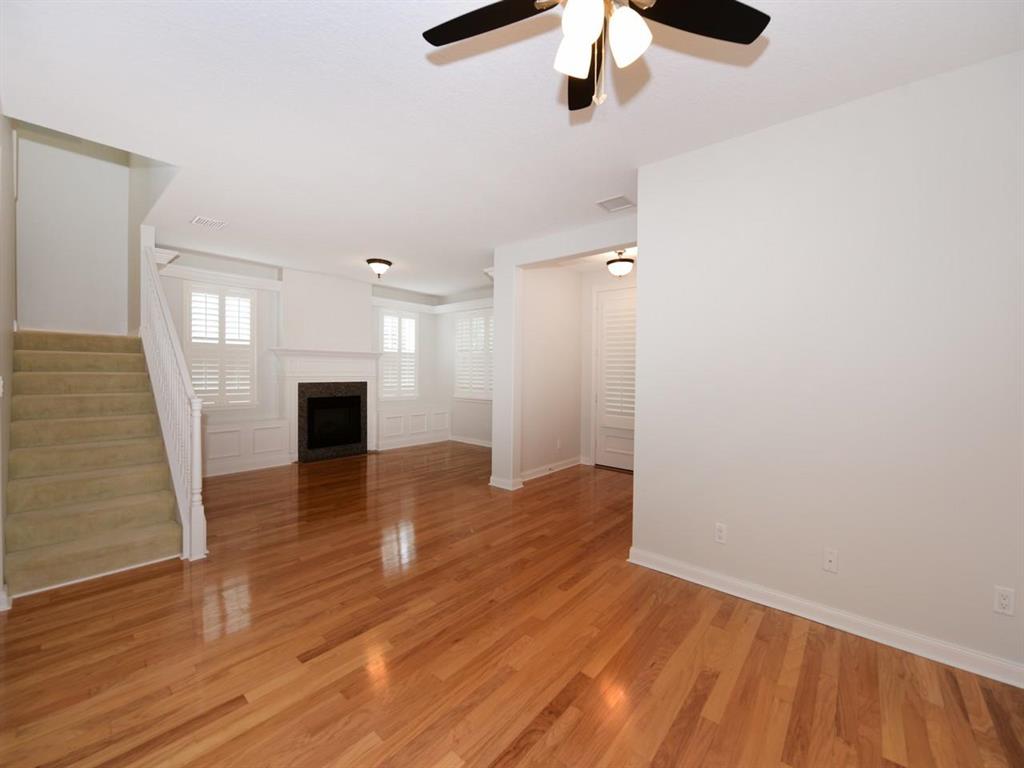 1727 W Community Drive