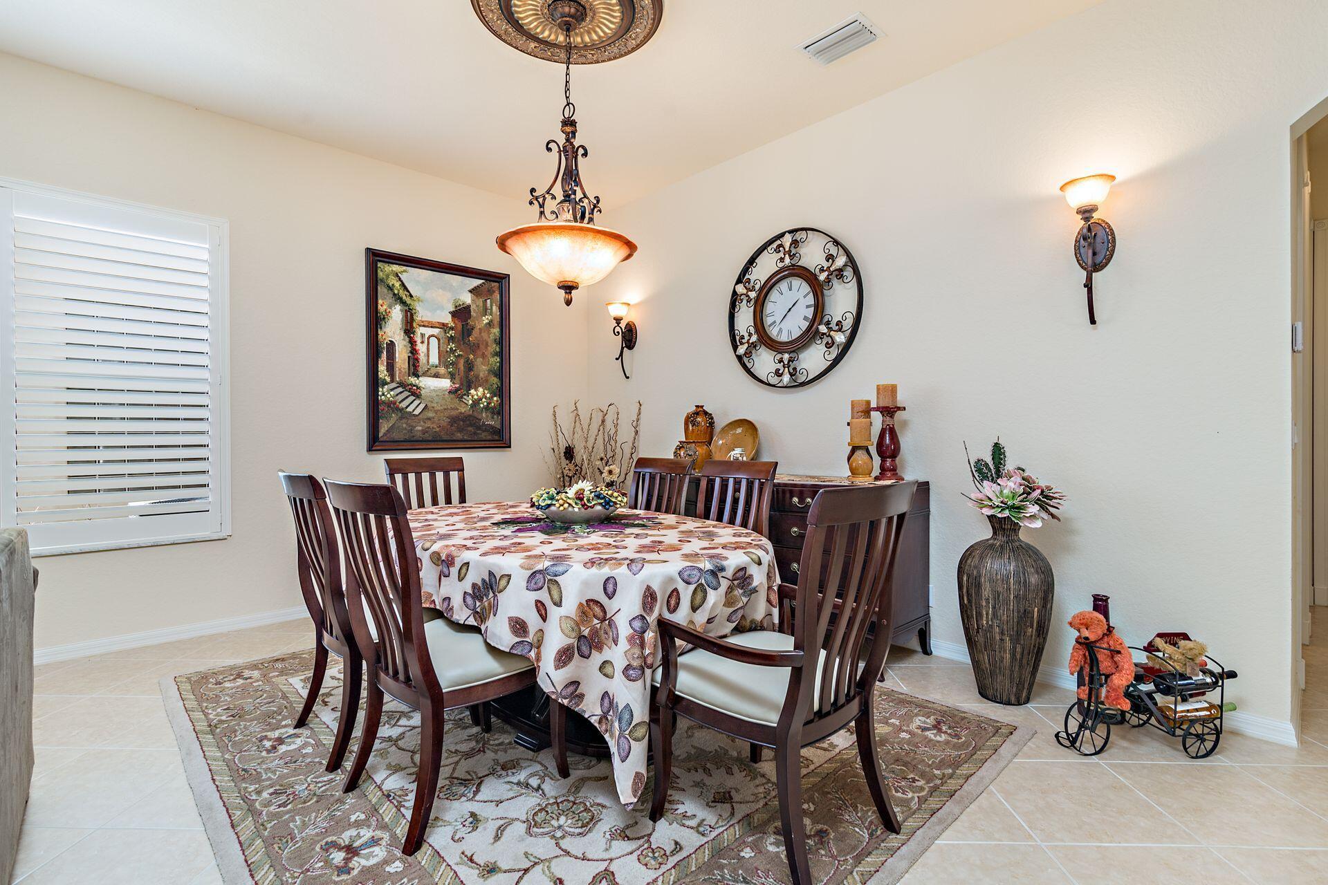 177 Isle Verde Way