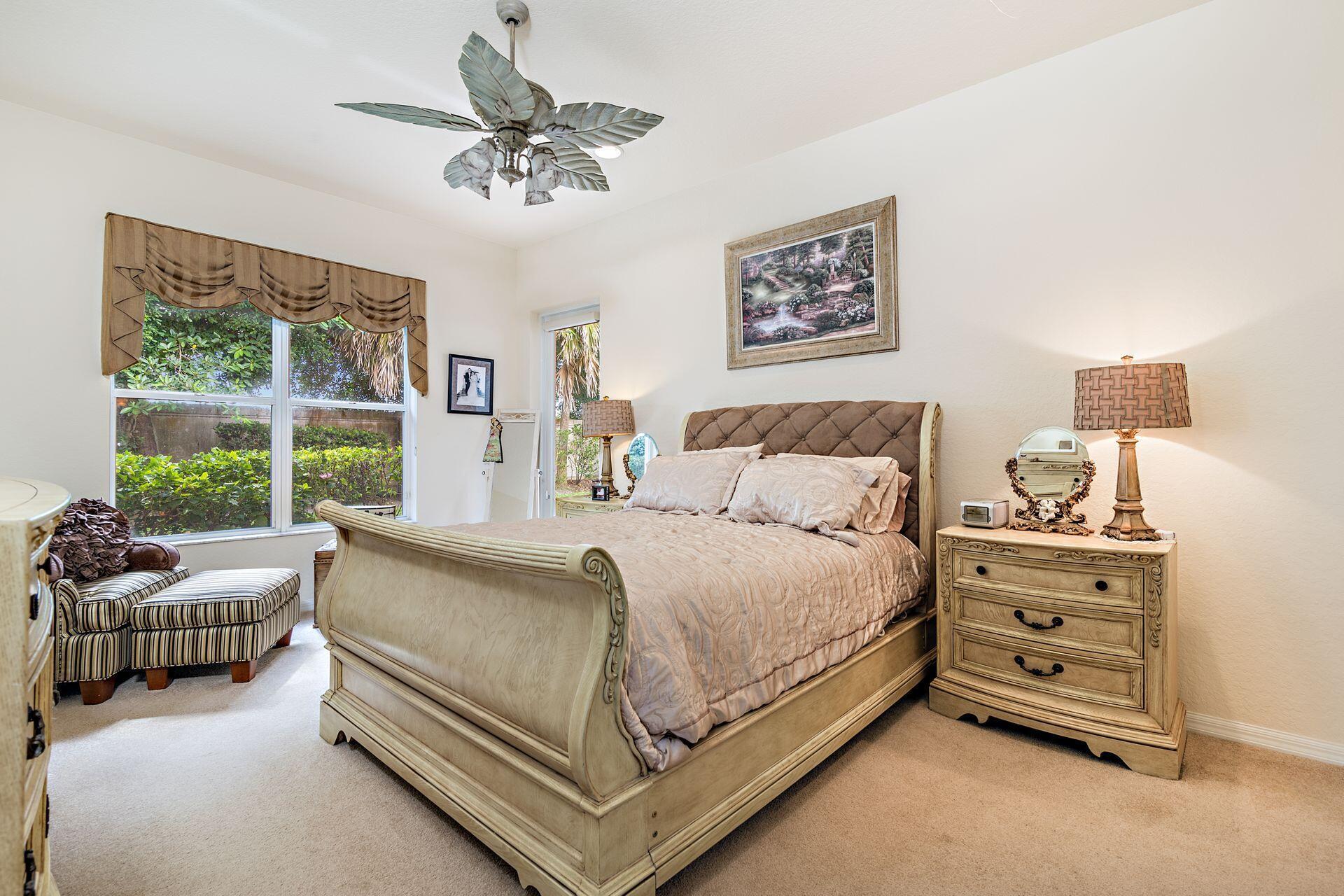 177 Isle Verde Way