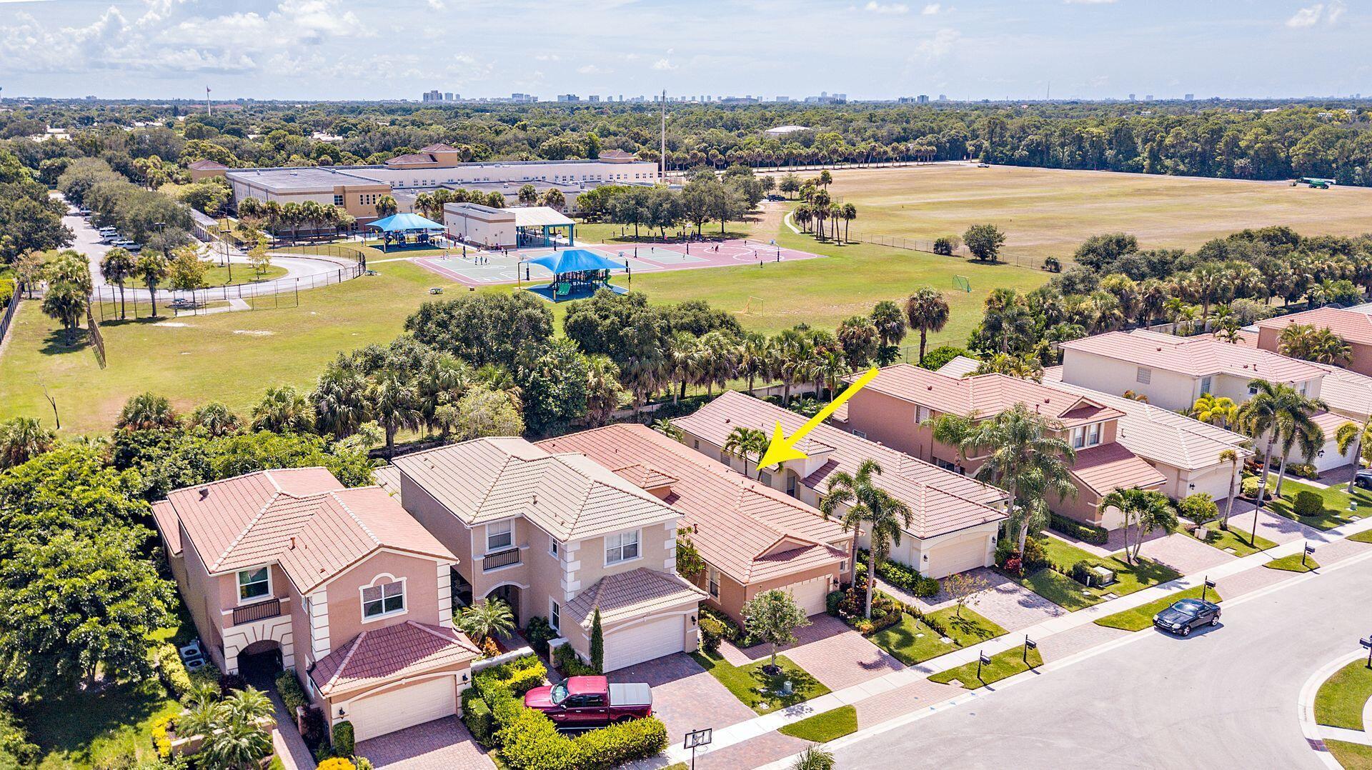 177 Isle Verde Way