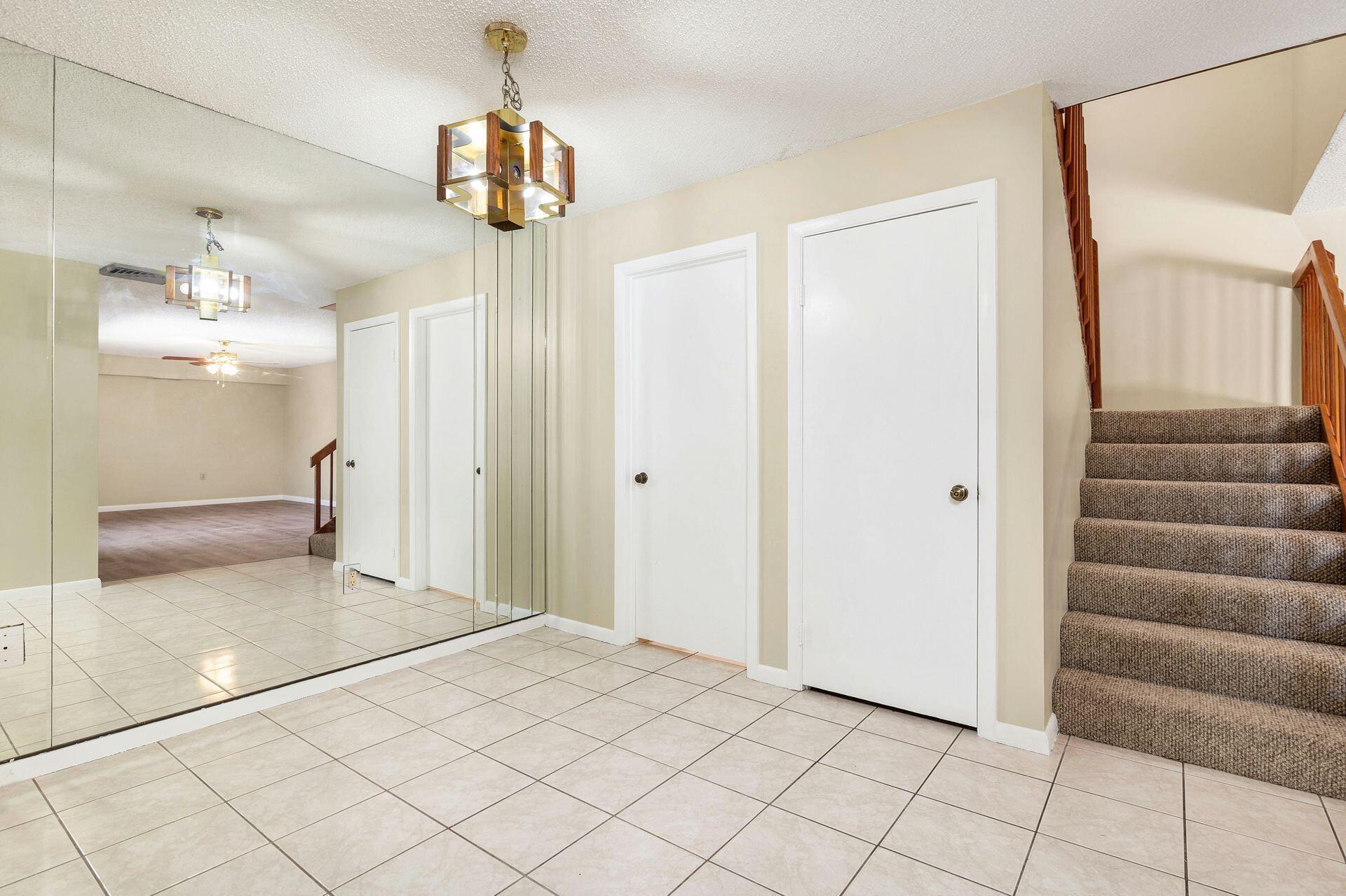 1613 16th Court 22a