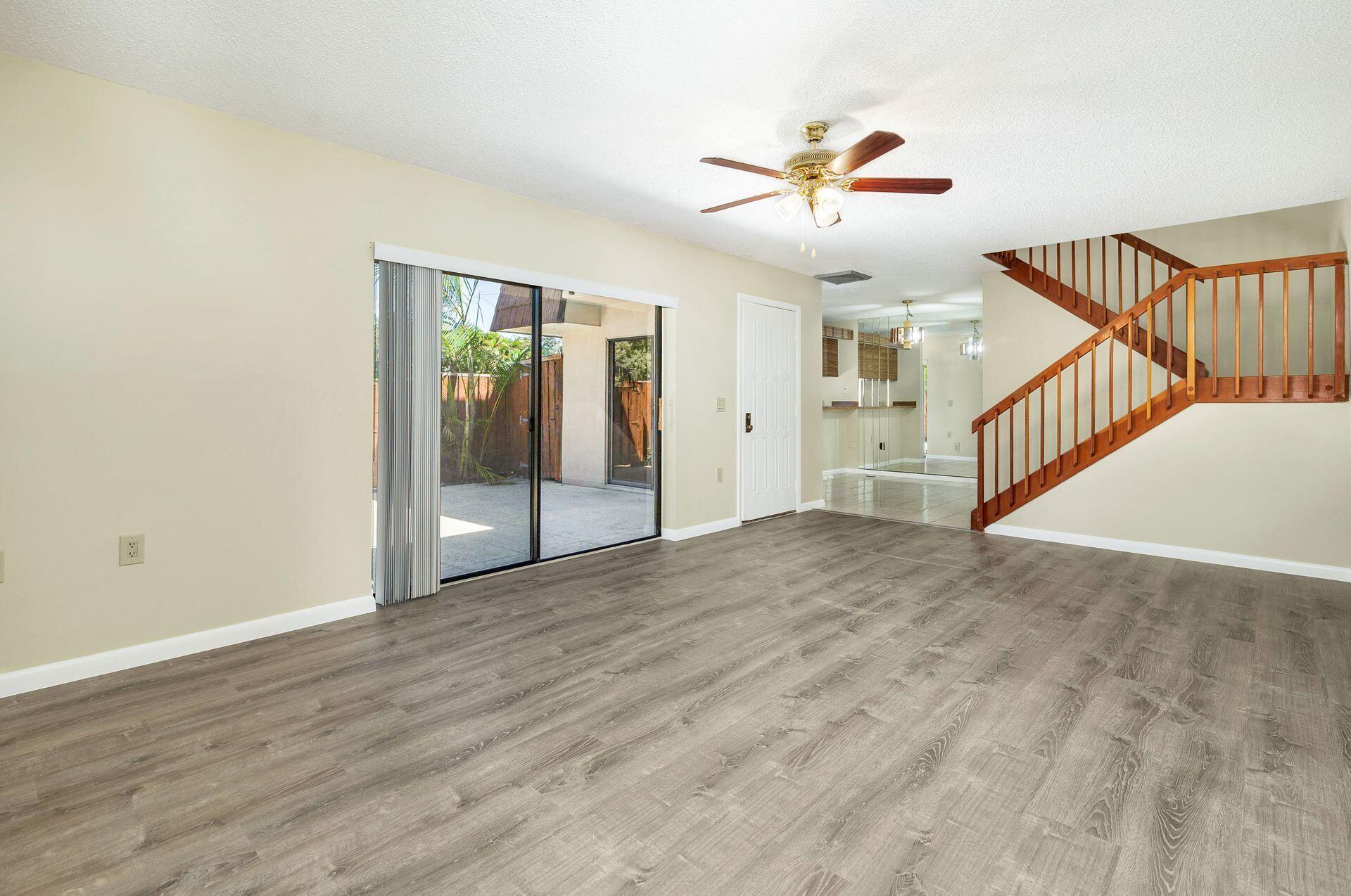 1613 16th Court 22a