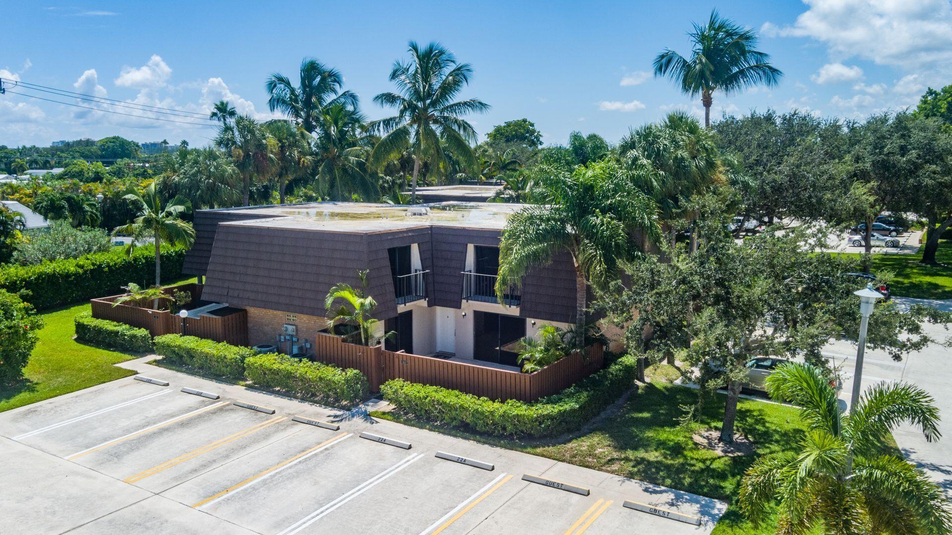 1613 16th Court 22a