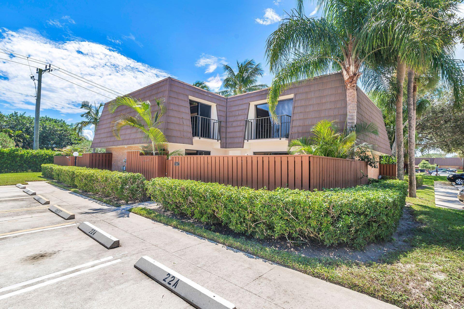 1613 16th Court 22a