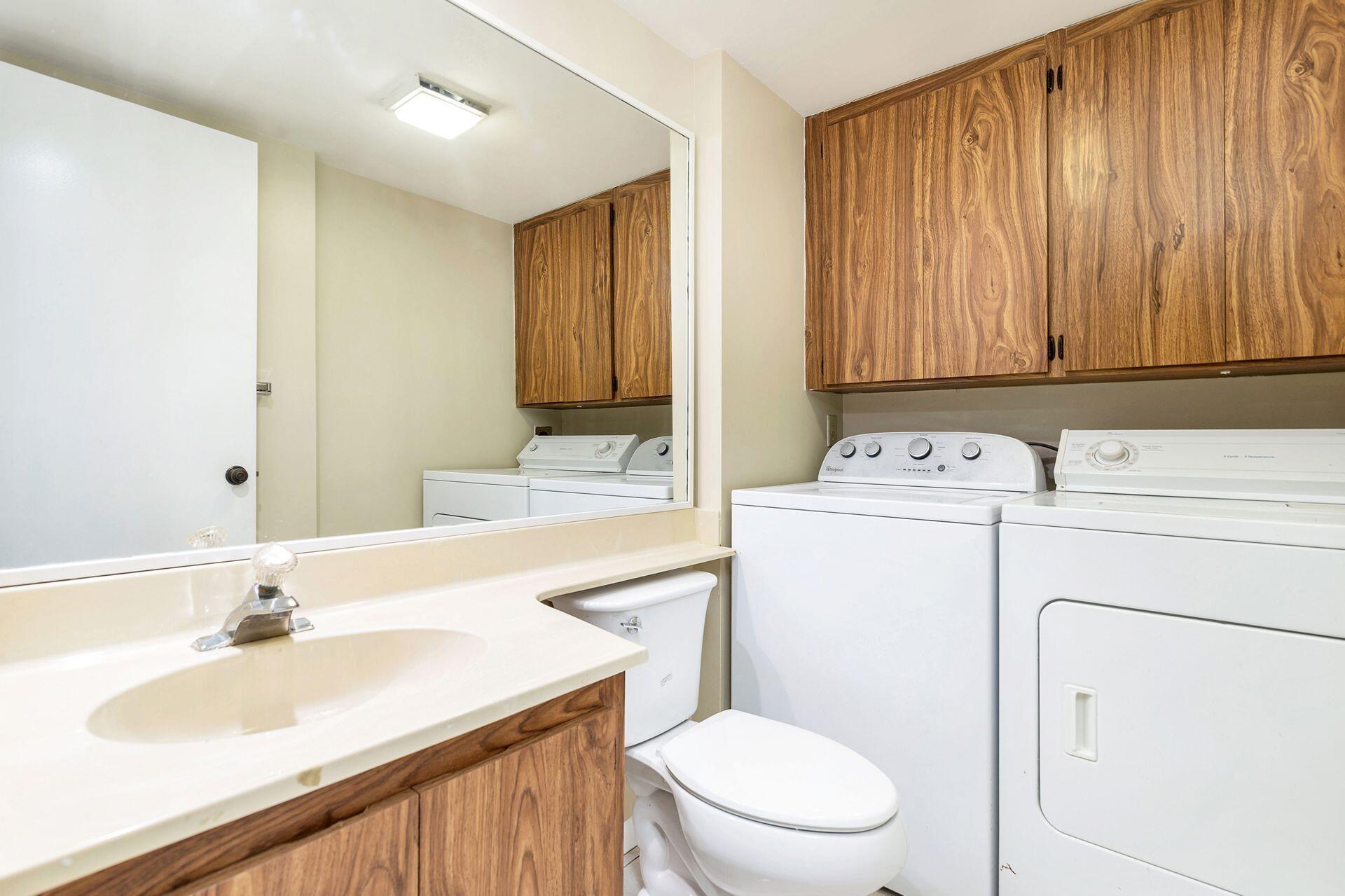 1613 16th Court 22a