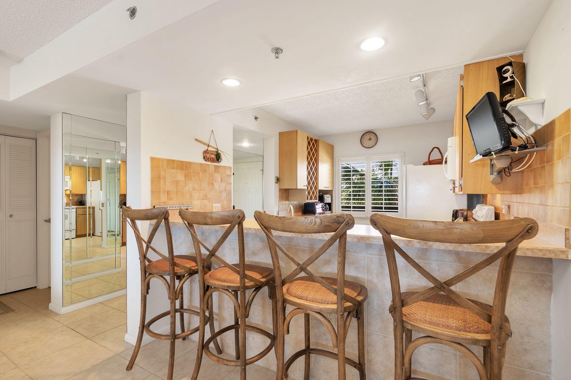 201 Ocean Bluffs Boulevard 306