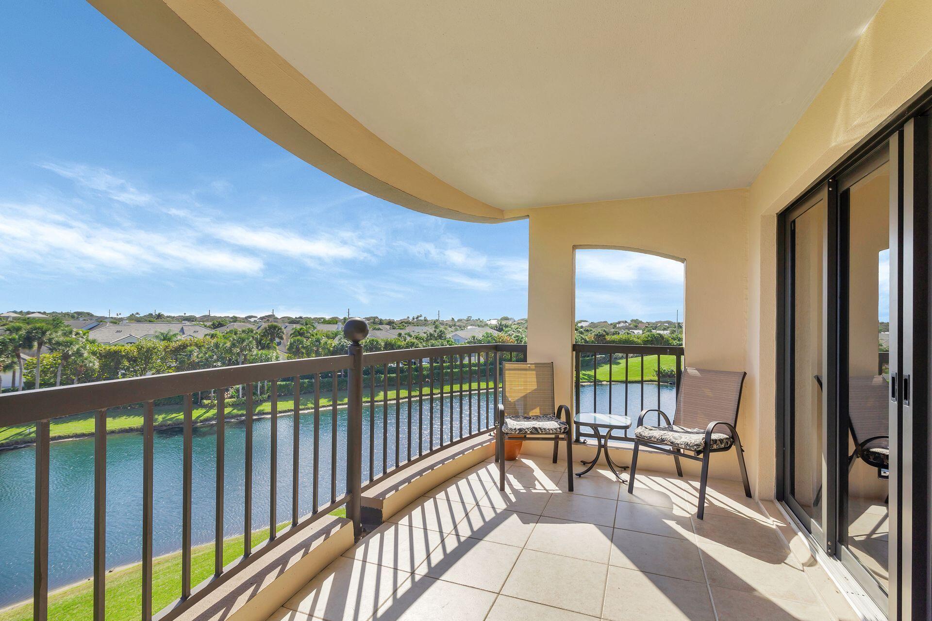 201 Ocean Bluffs Boulevard 306