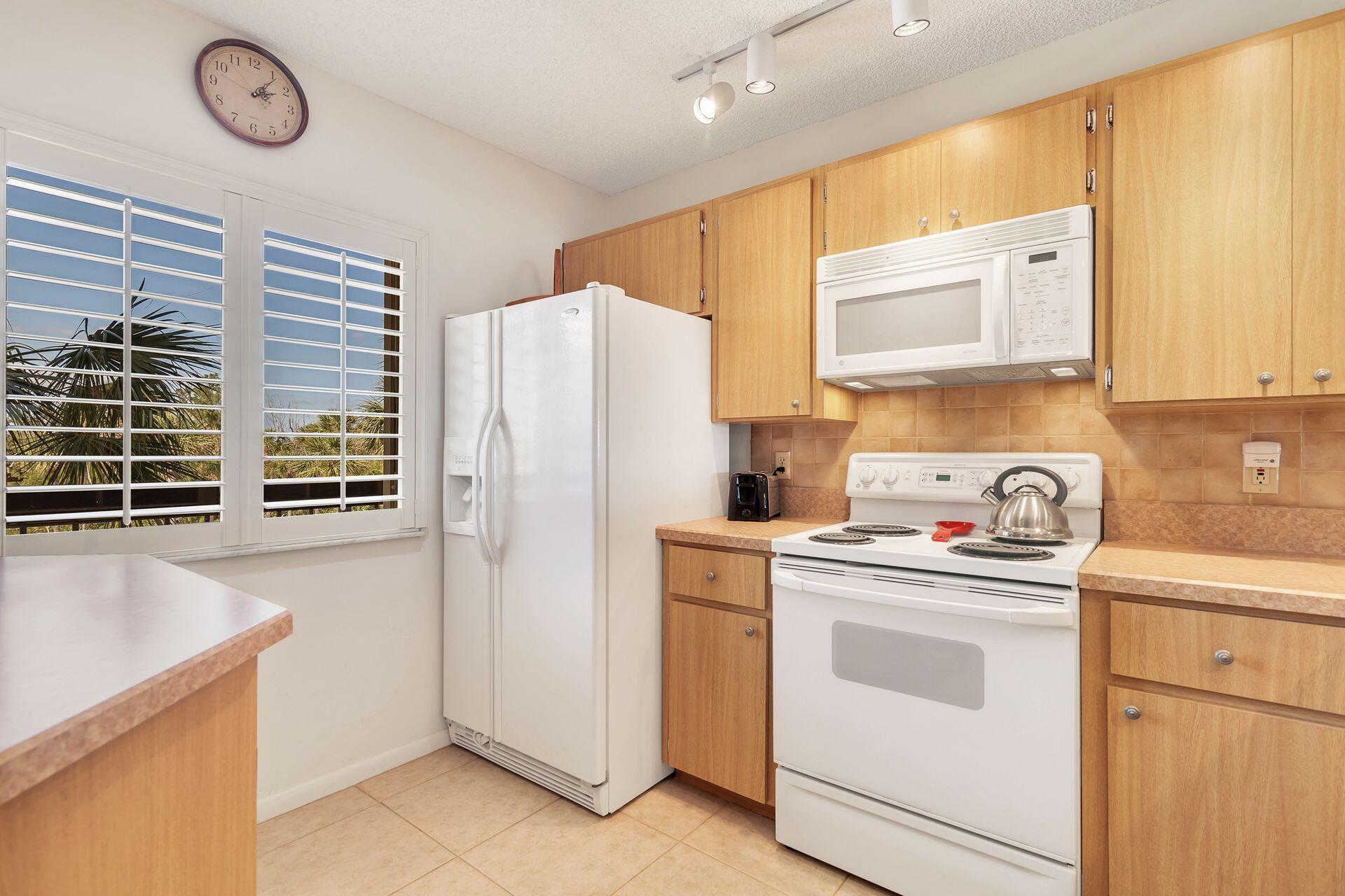 201 Ocean Bluffs Boulevard 306