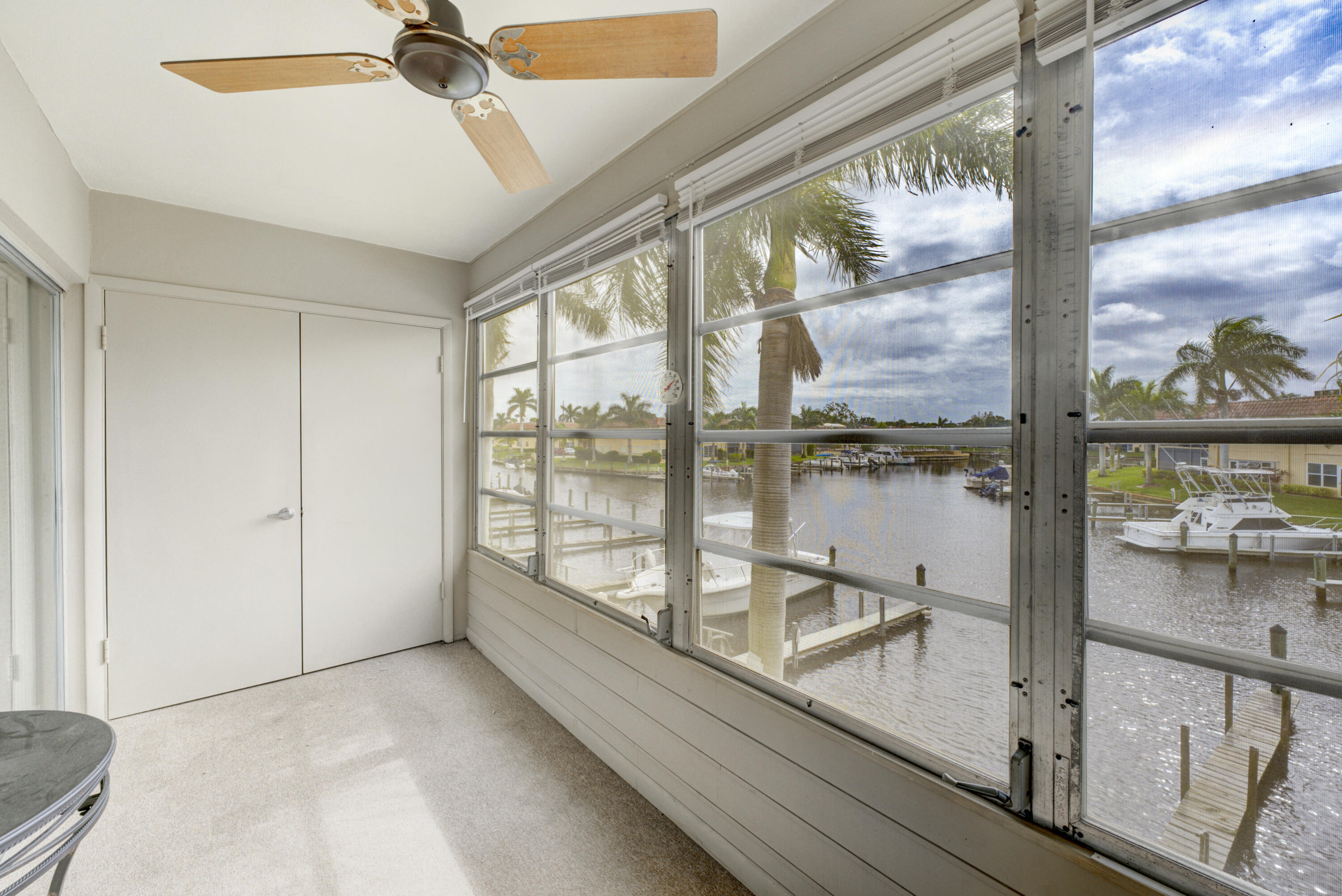 2600 S Kanner Highway V8