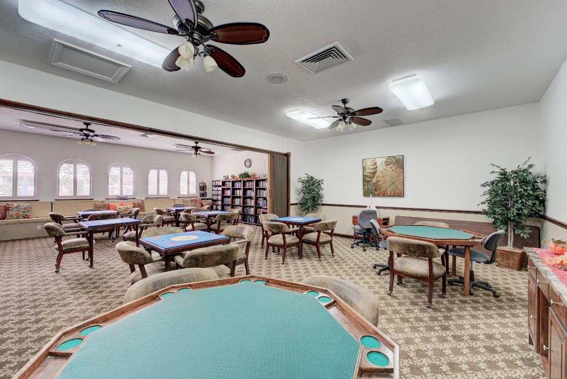 2600 S Kanner Highway V8