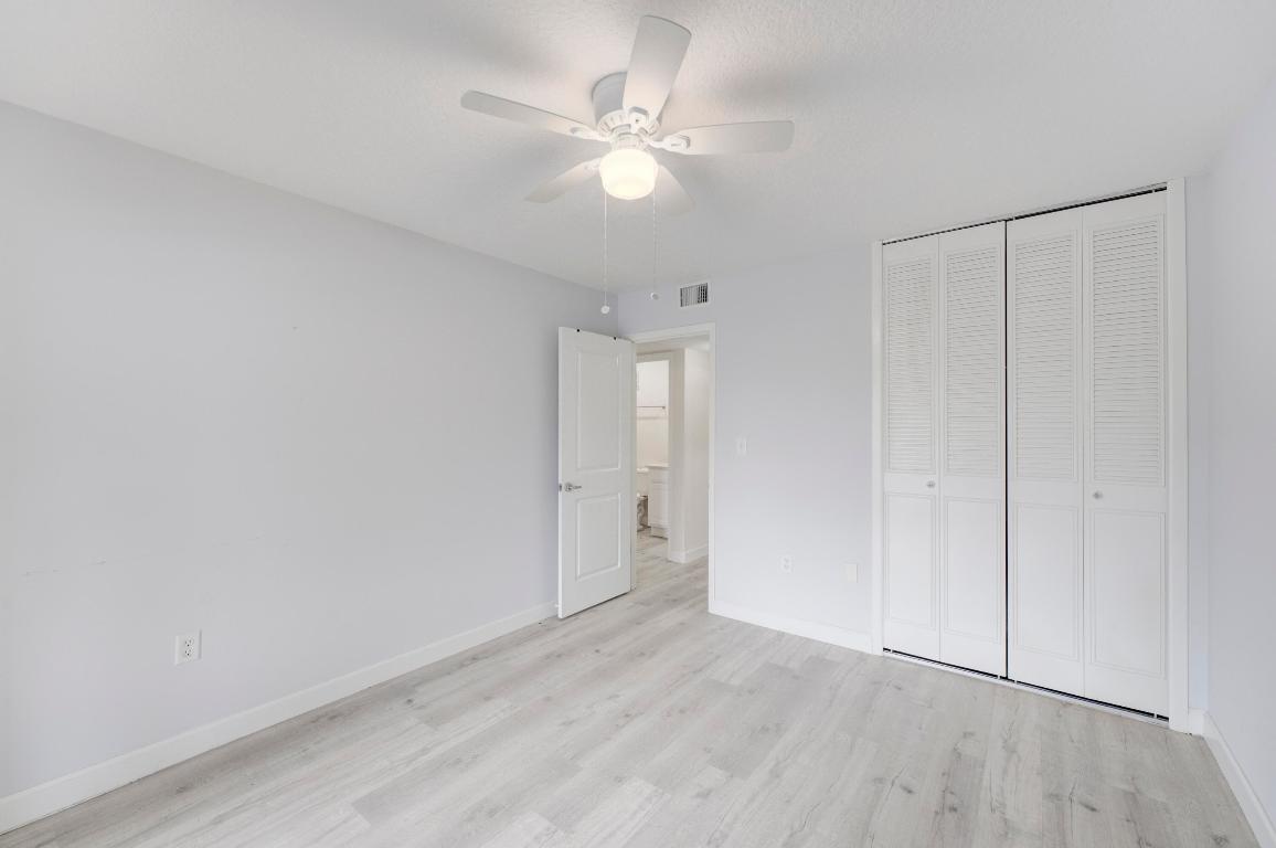 2600 S Kanner Highway V8