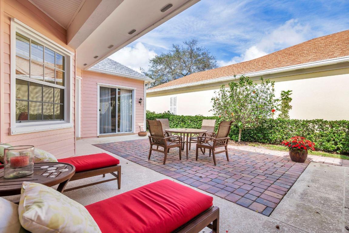 242 New Haven Boulevard