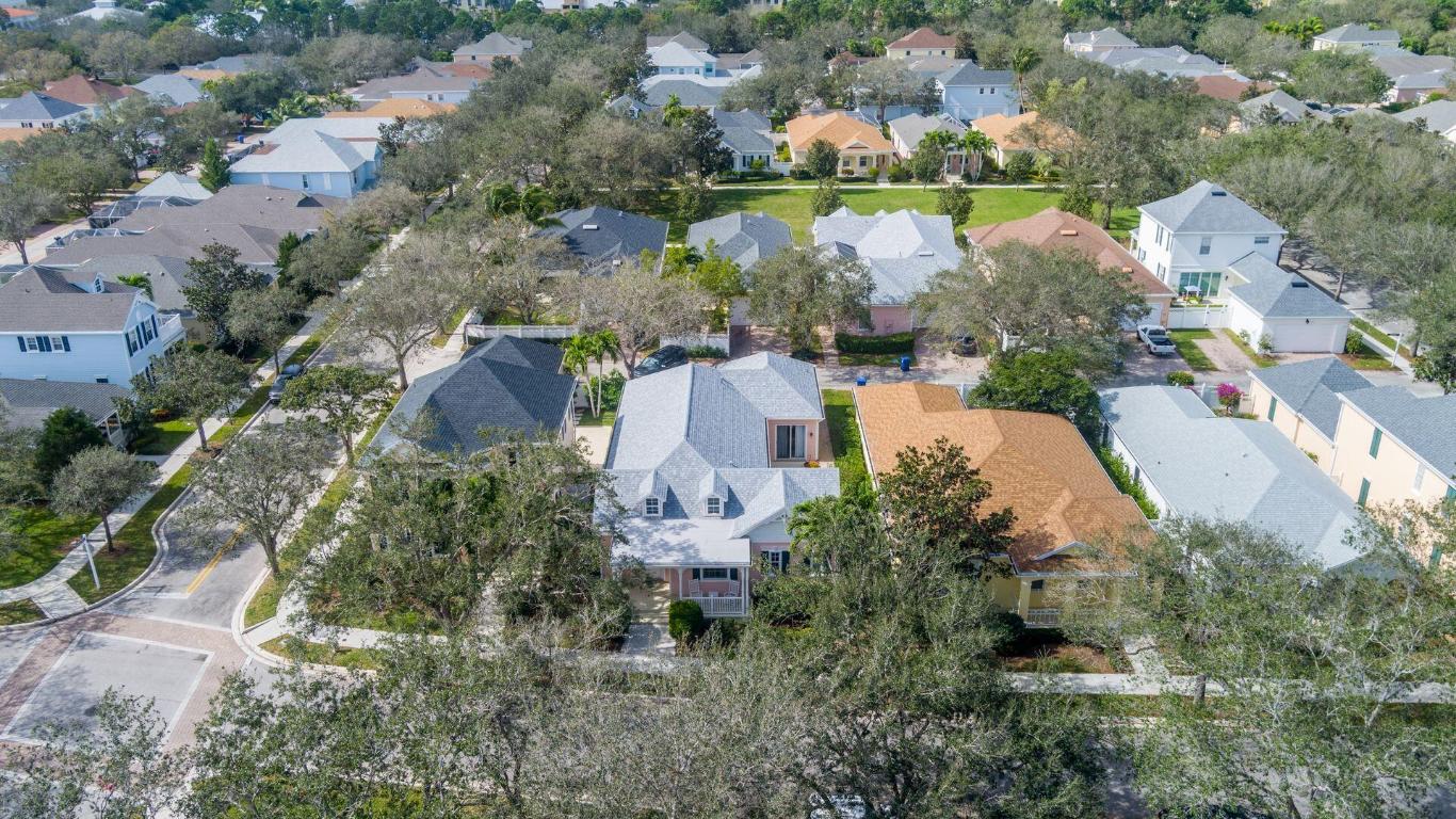 242 New Haven Boulevard