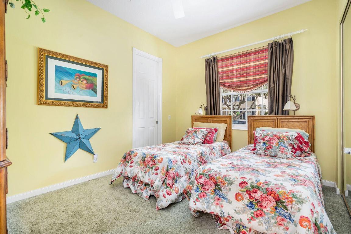 242 New Haven Boulevard