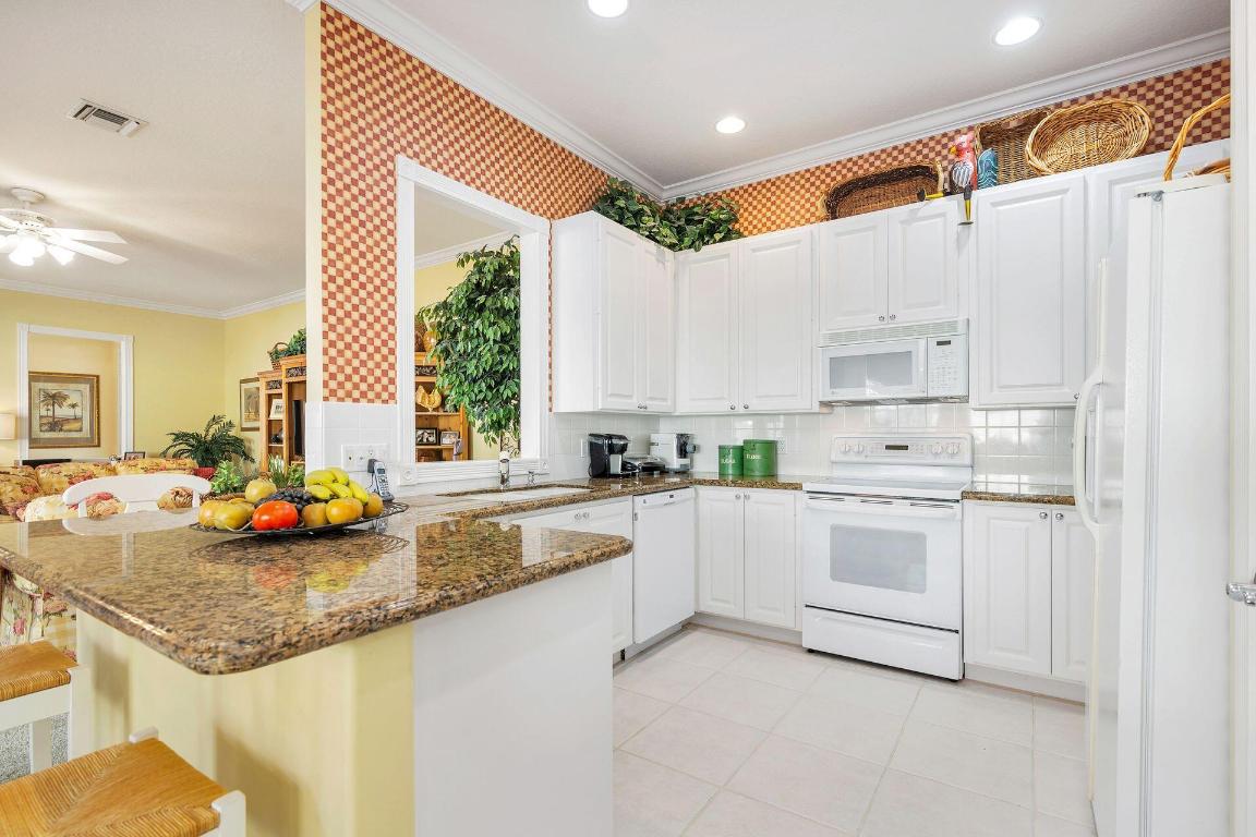 242 New Haven Boulevard