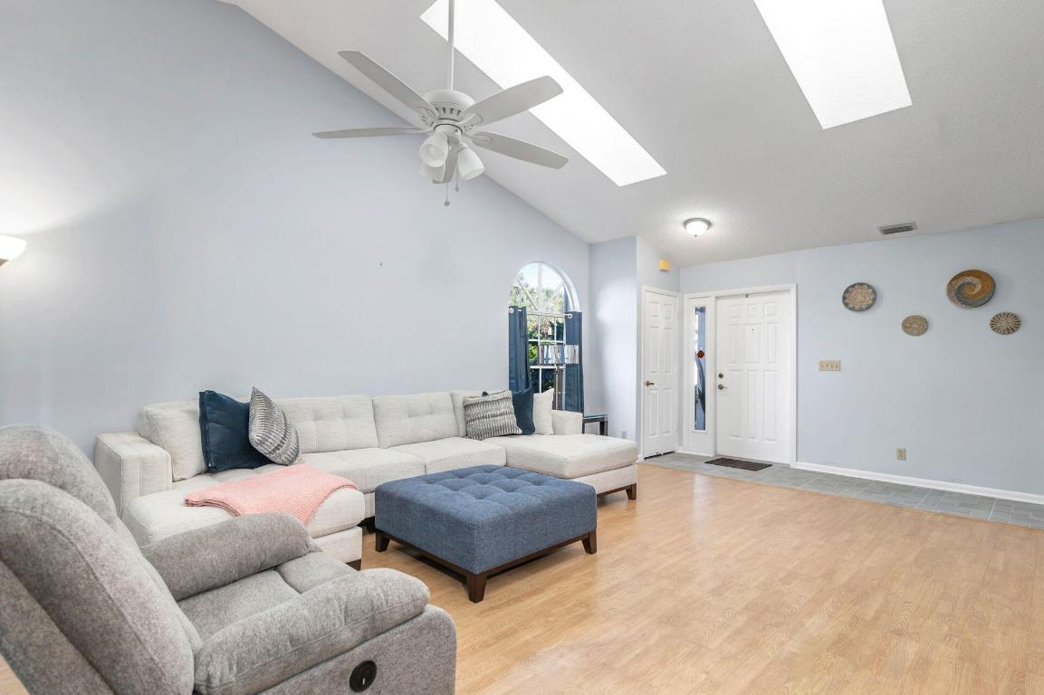 1101 Ocean Dunes Circle