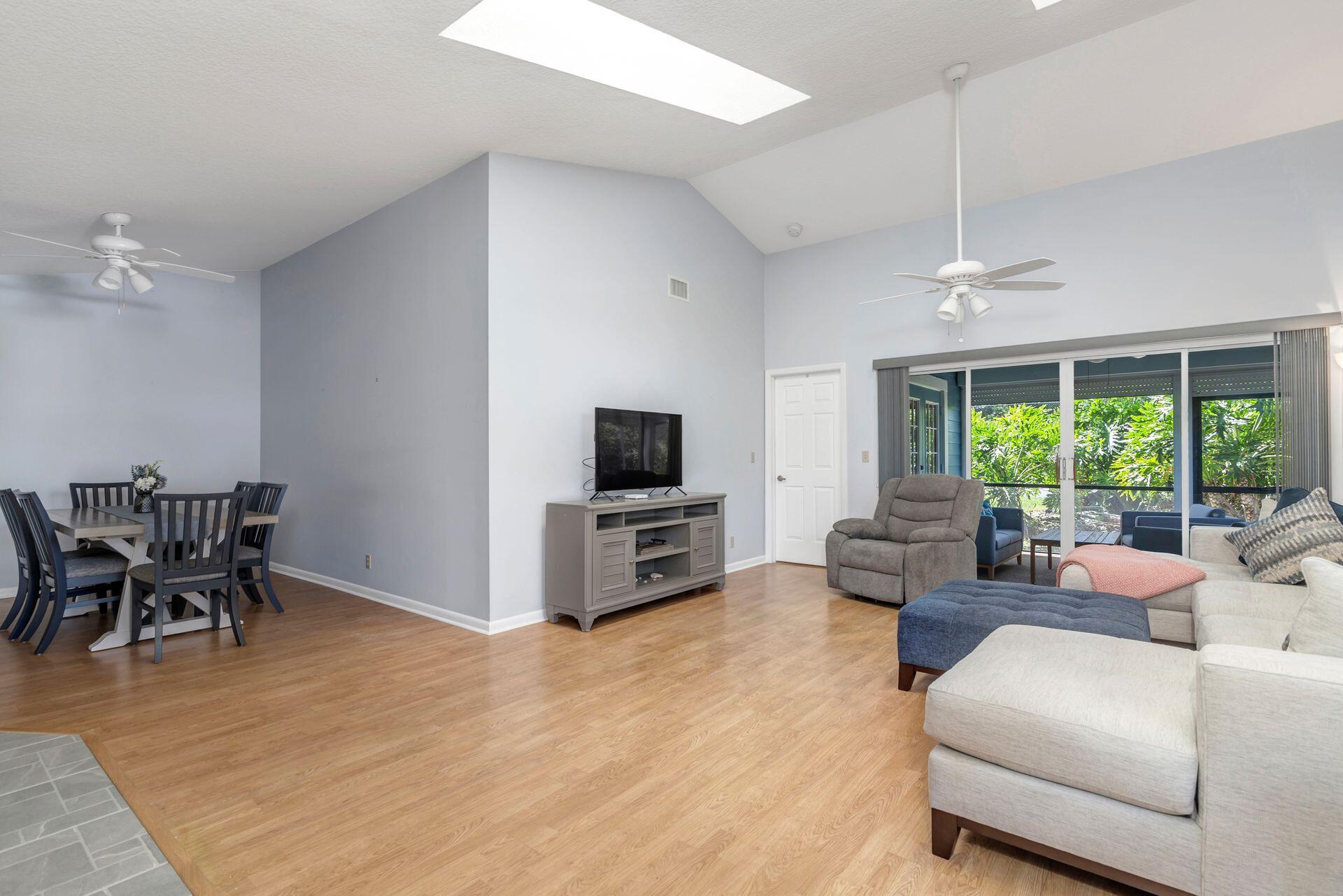 1101 Ocean Dunes Circle