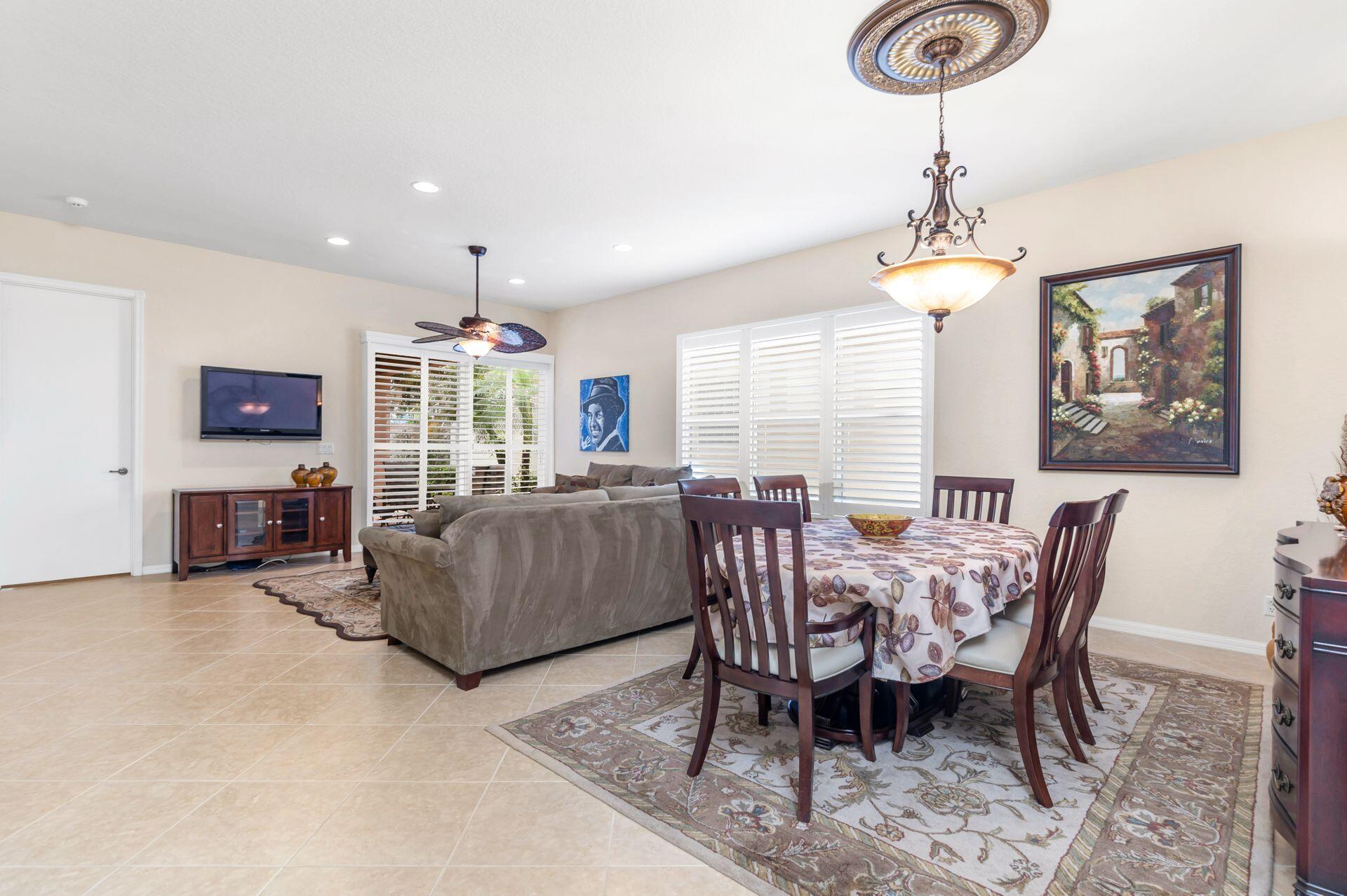 177 Isle Verde Way