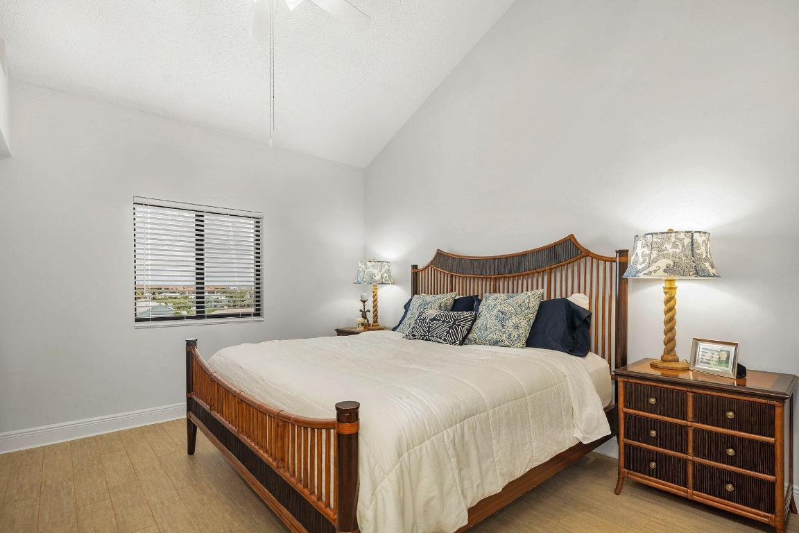 101 Ocean Bluffs Boulevard 5040