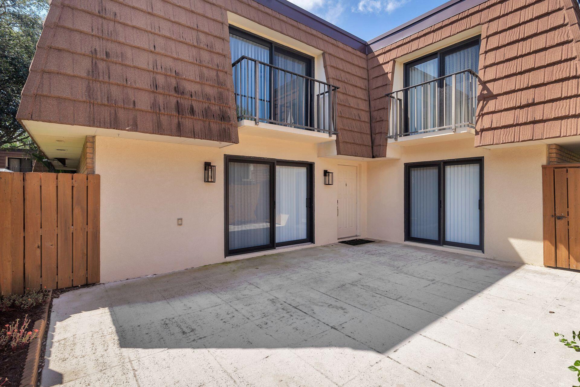2422 24th Court 133-C