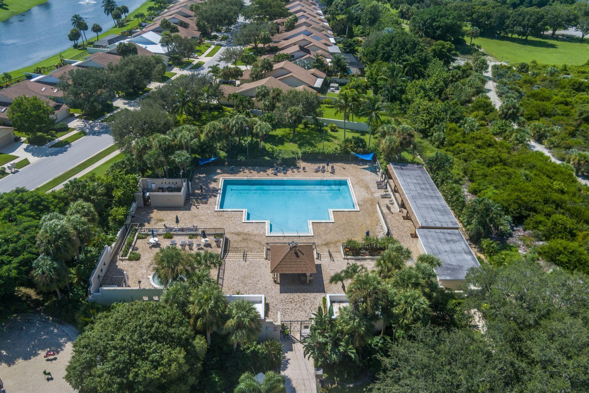 2422 24th Court 133-C