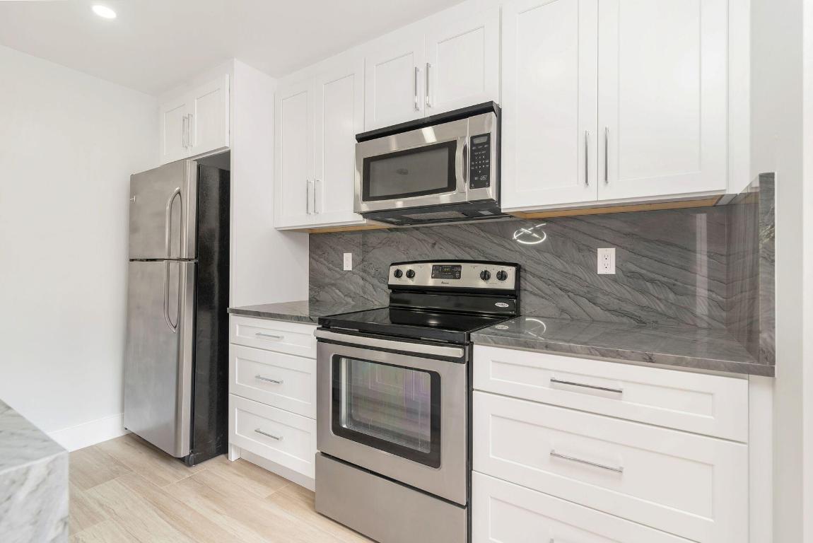 2422 24th Court 133-C