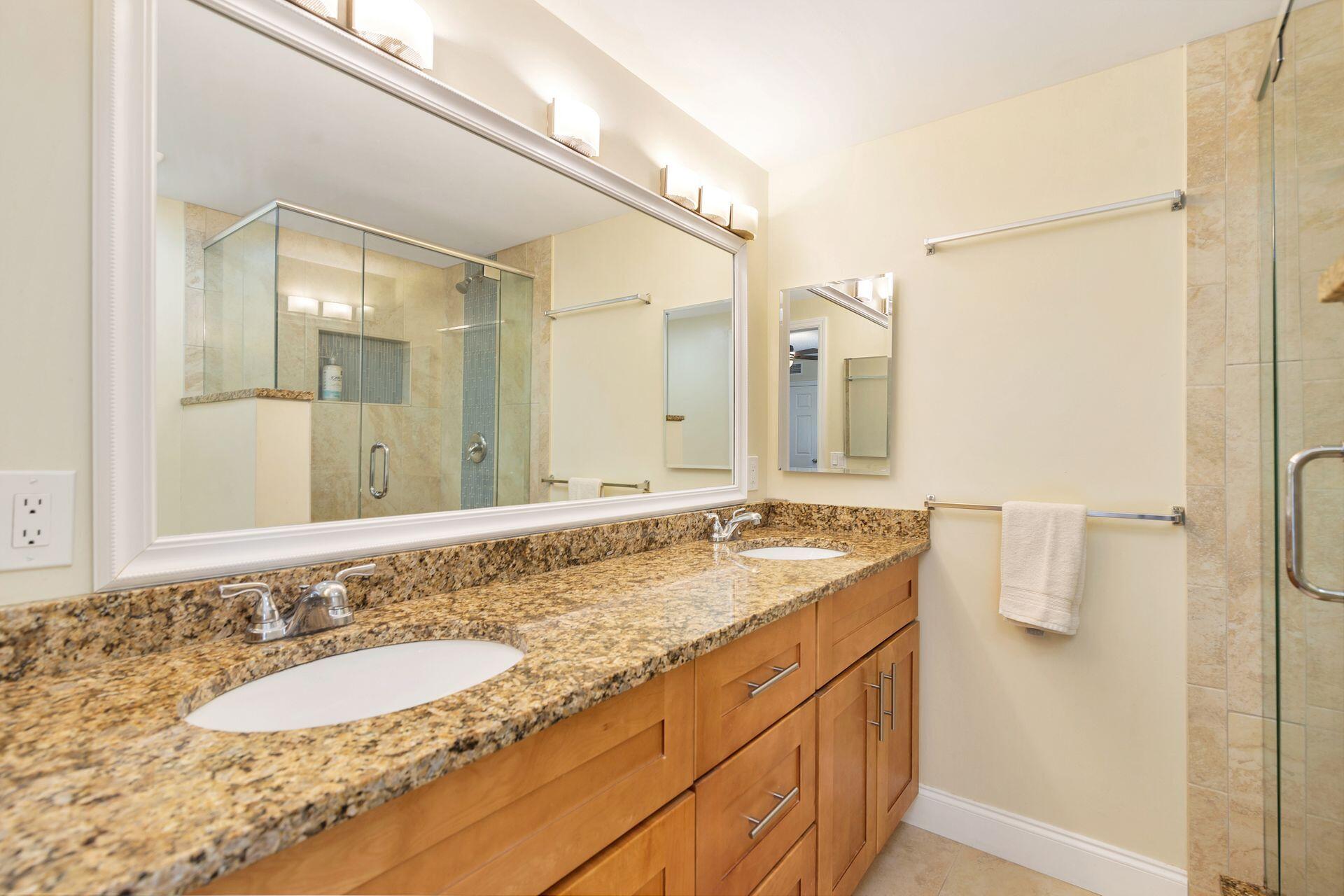 1523 15th Court 77a