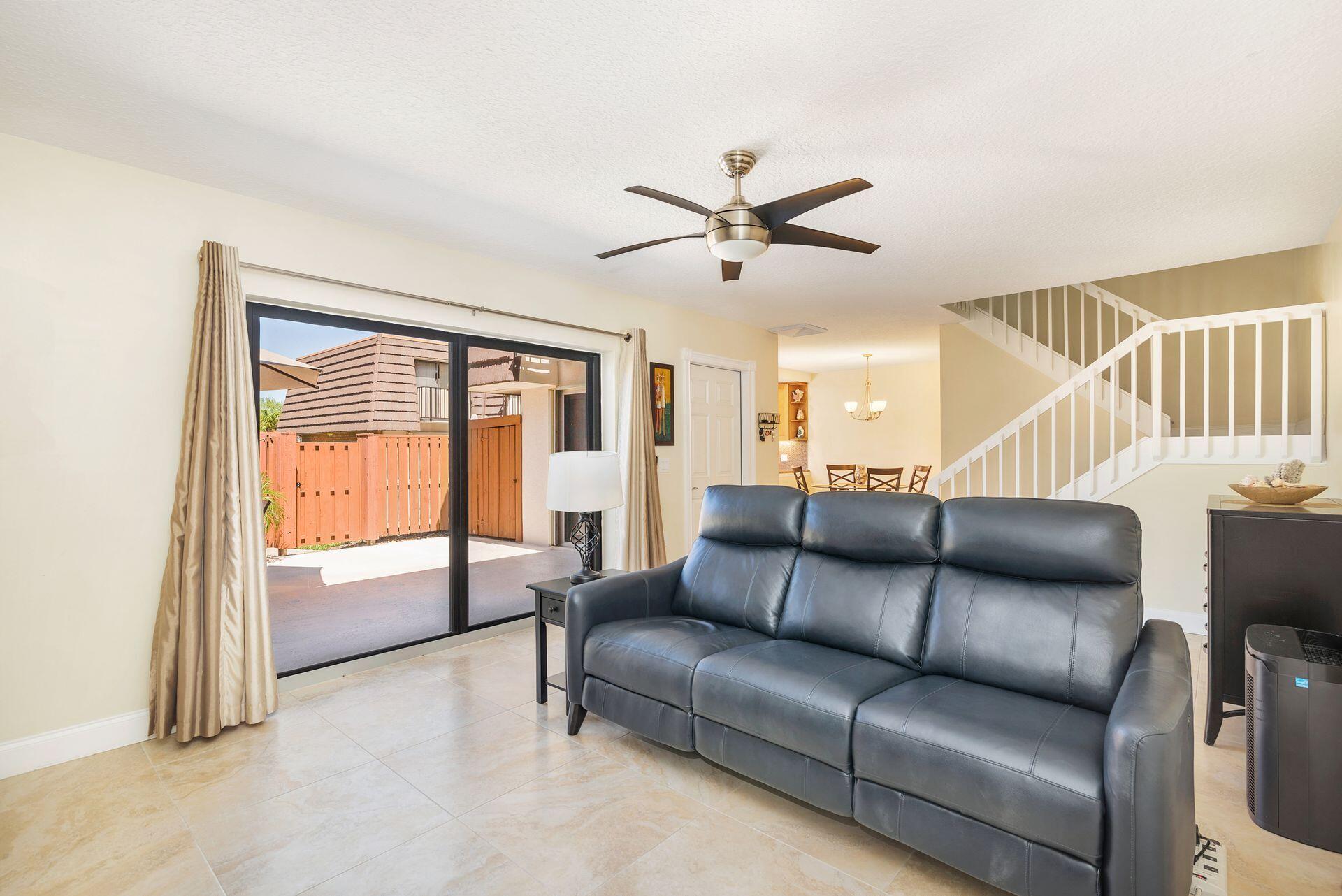 1523 15th Court 77a