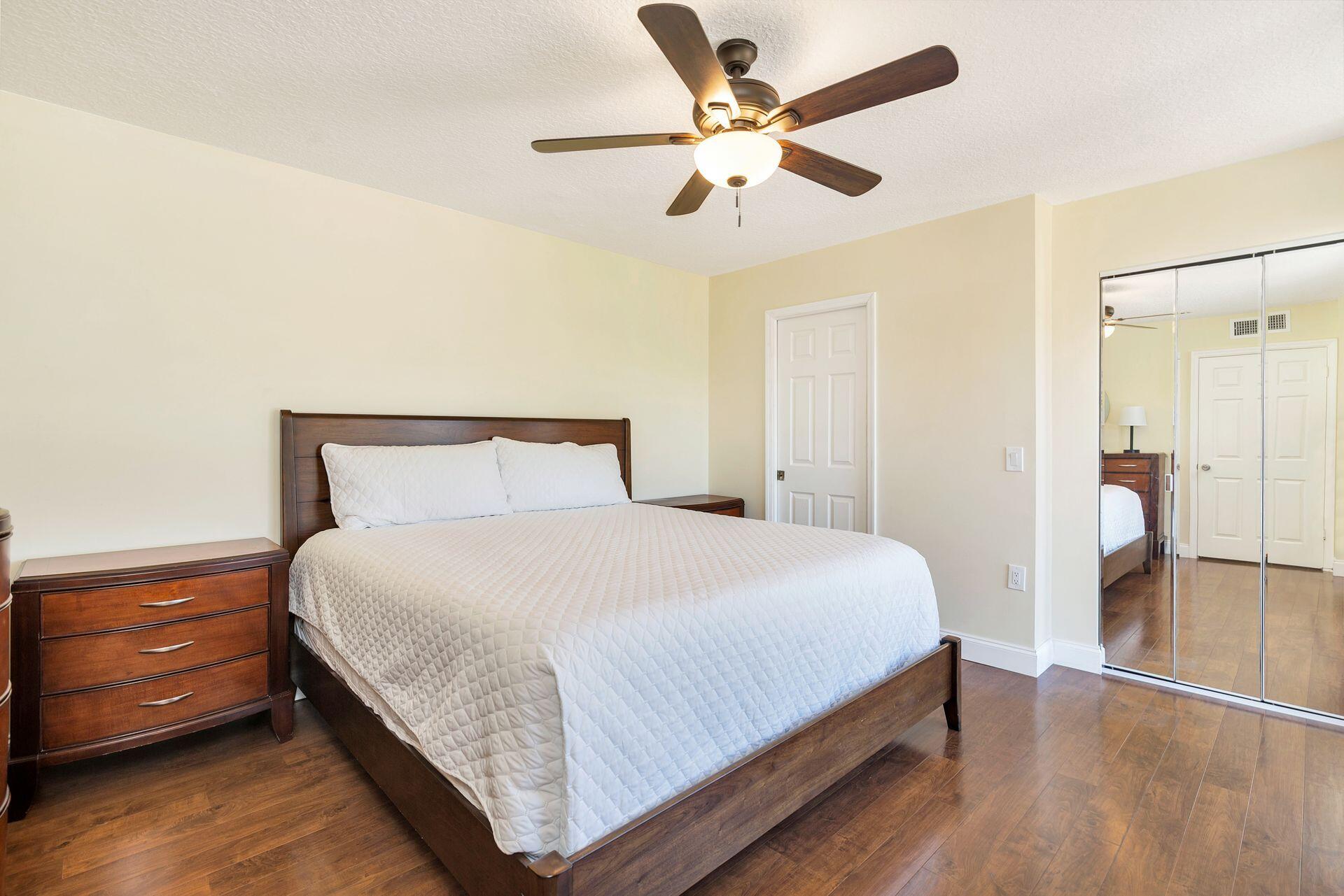 1523 15th Court 77a