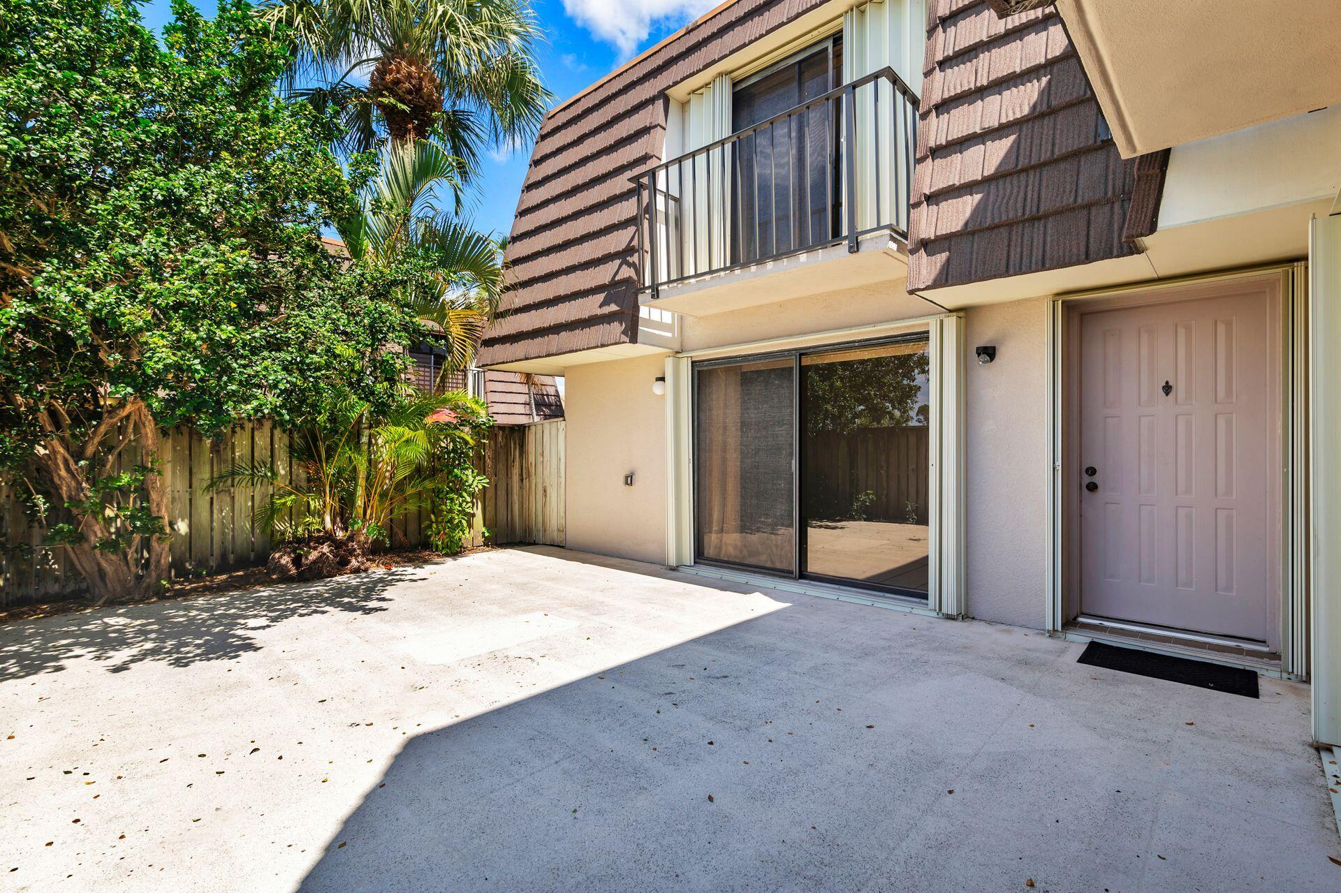 2308 23rd Court 48d