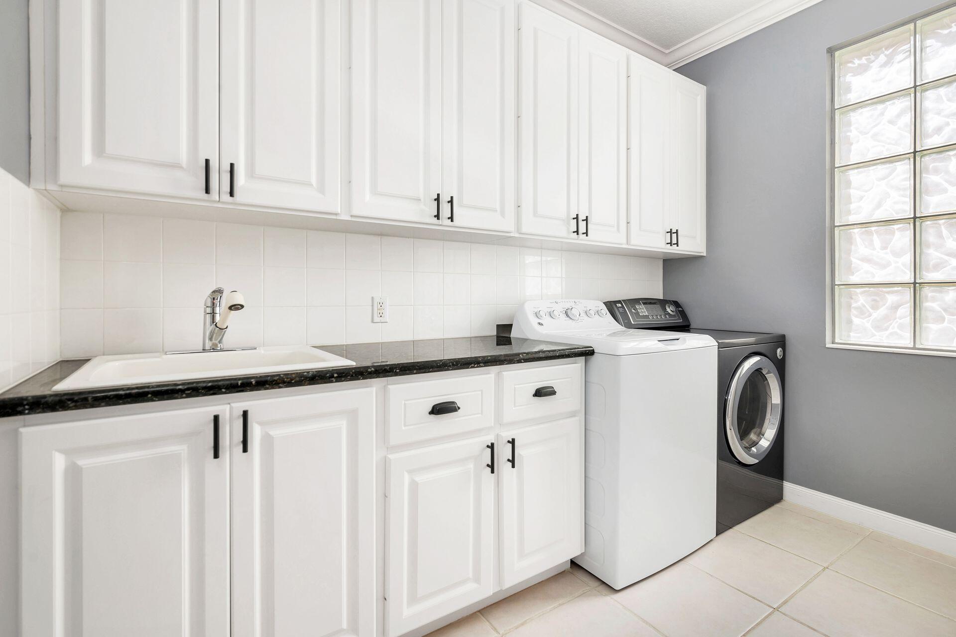 214 New Haven Boulevard