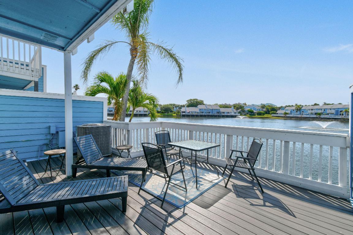 1216 Ocean Dunes Circle