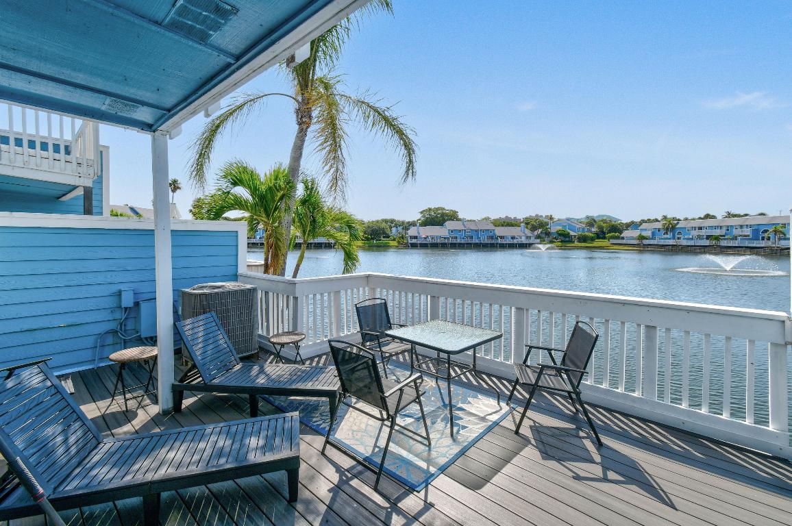 1216 Ocean Dunes Circle