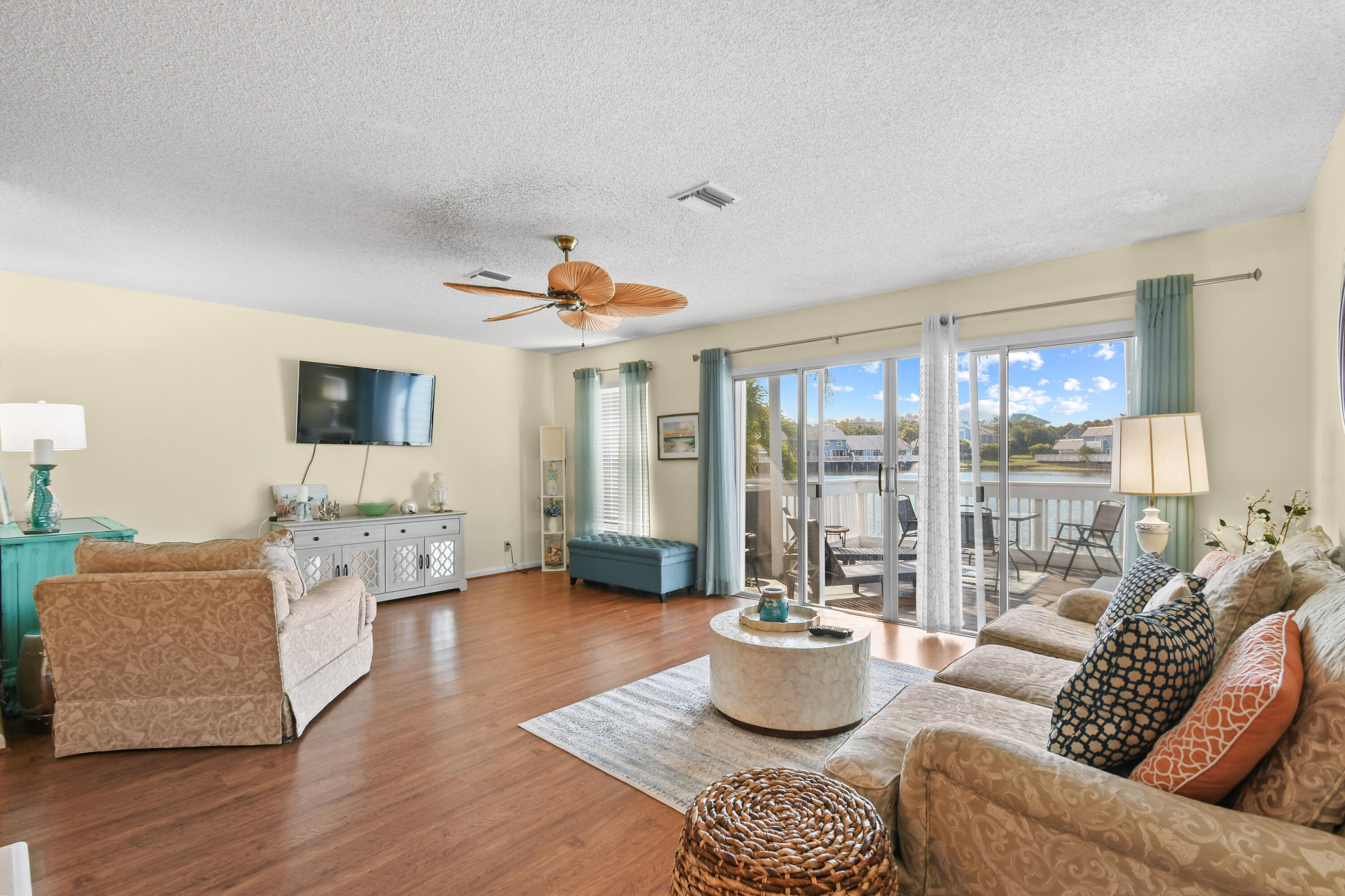 1216 Ocean Dunes Circle