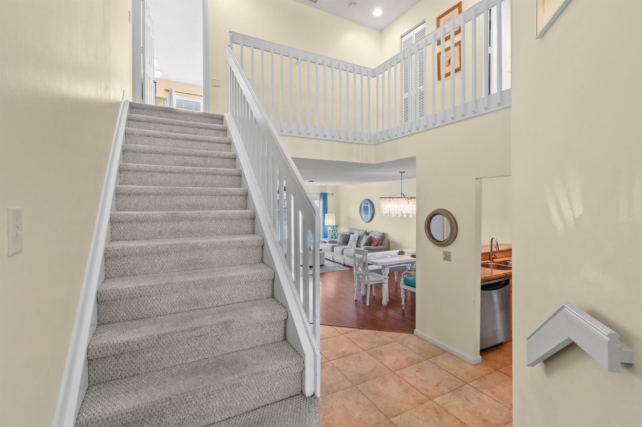 1216 Ocean Dunes Circle