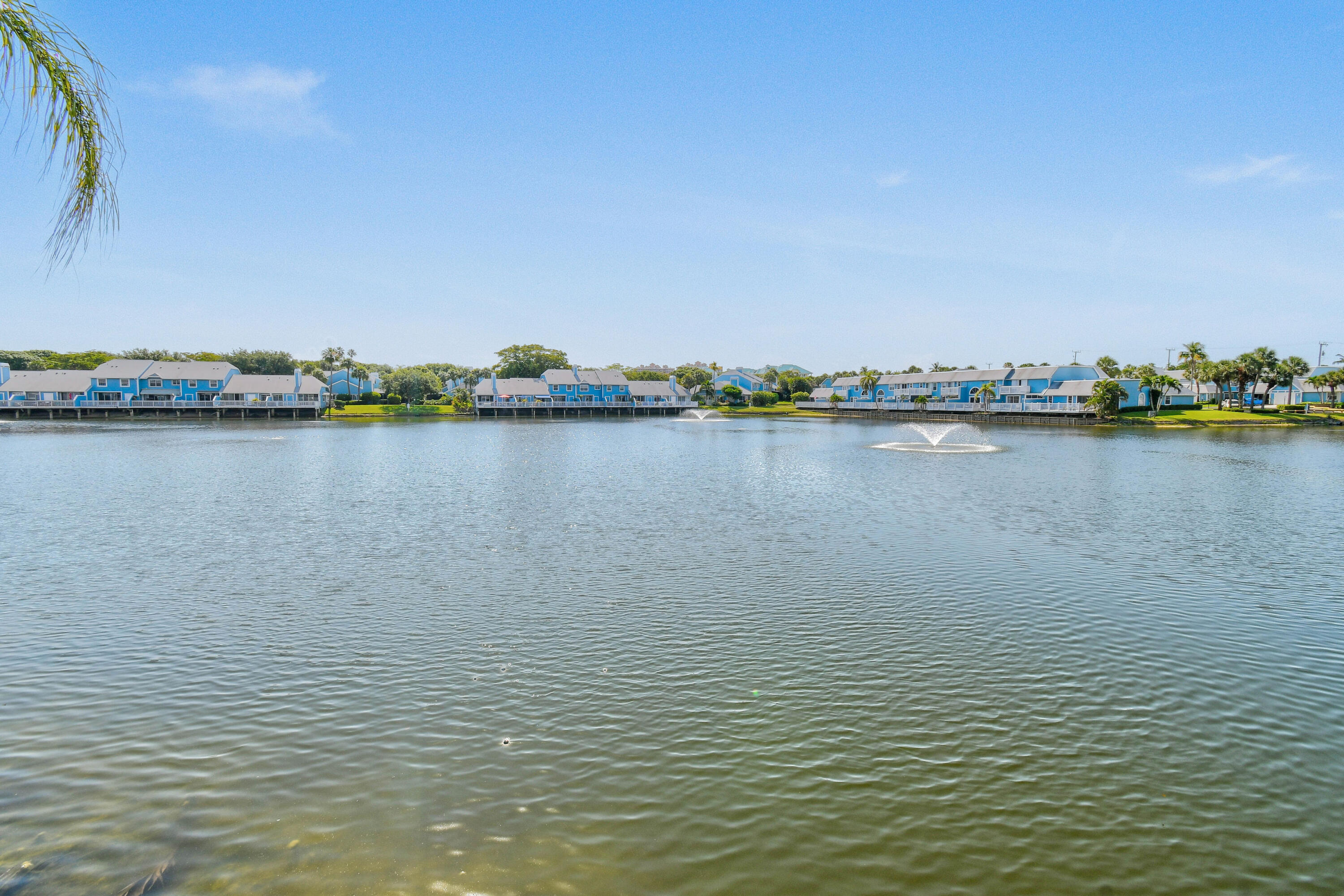 1216 Ocean Dunes Circle