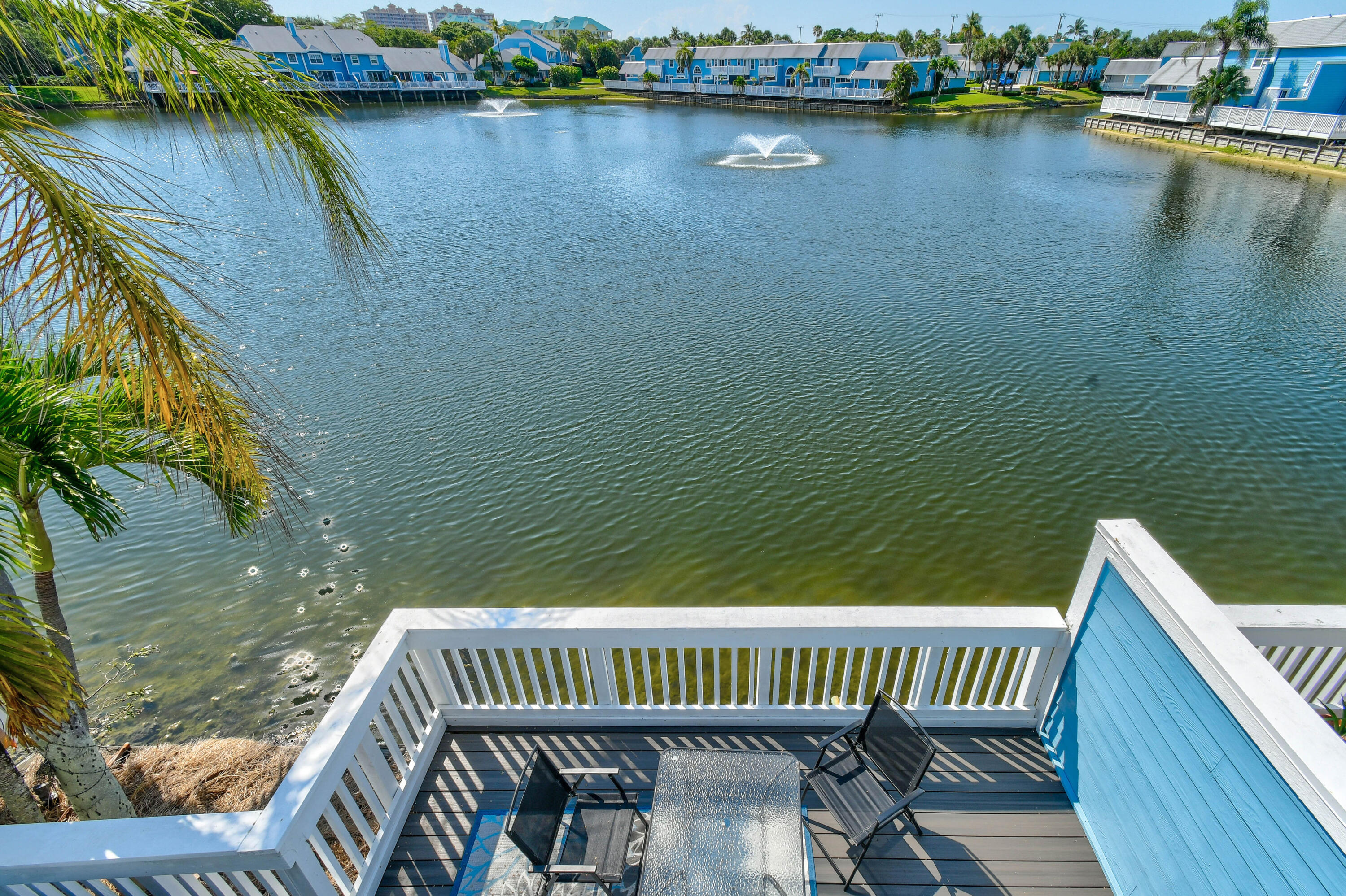 1216 Ocean Dunes Circle