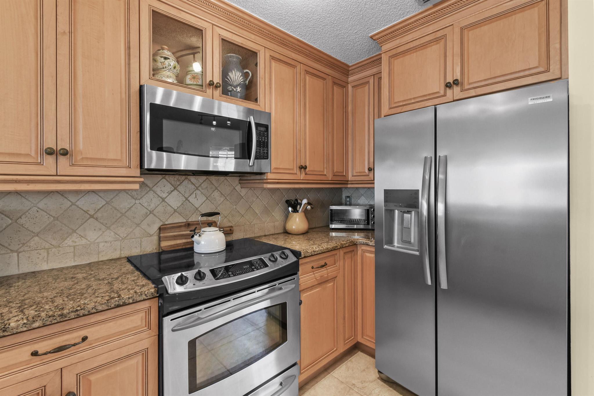 1216 Ocean Dunes Circle