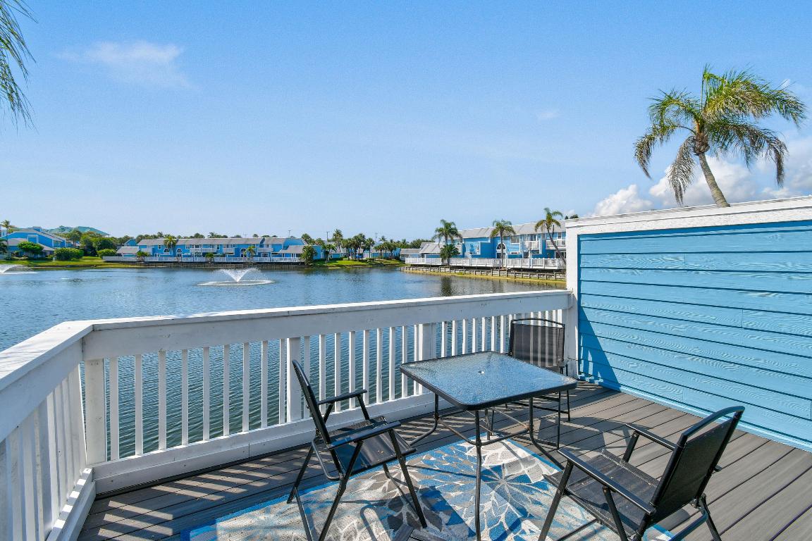 1216 Ocean Dunes Circle