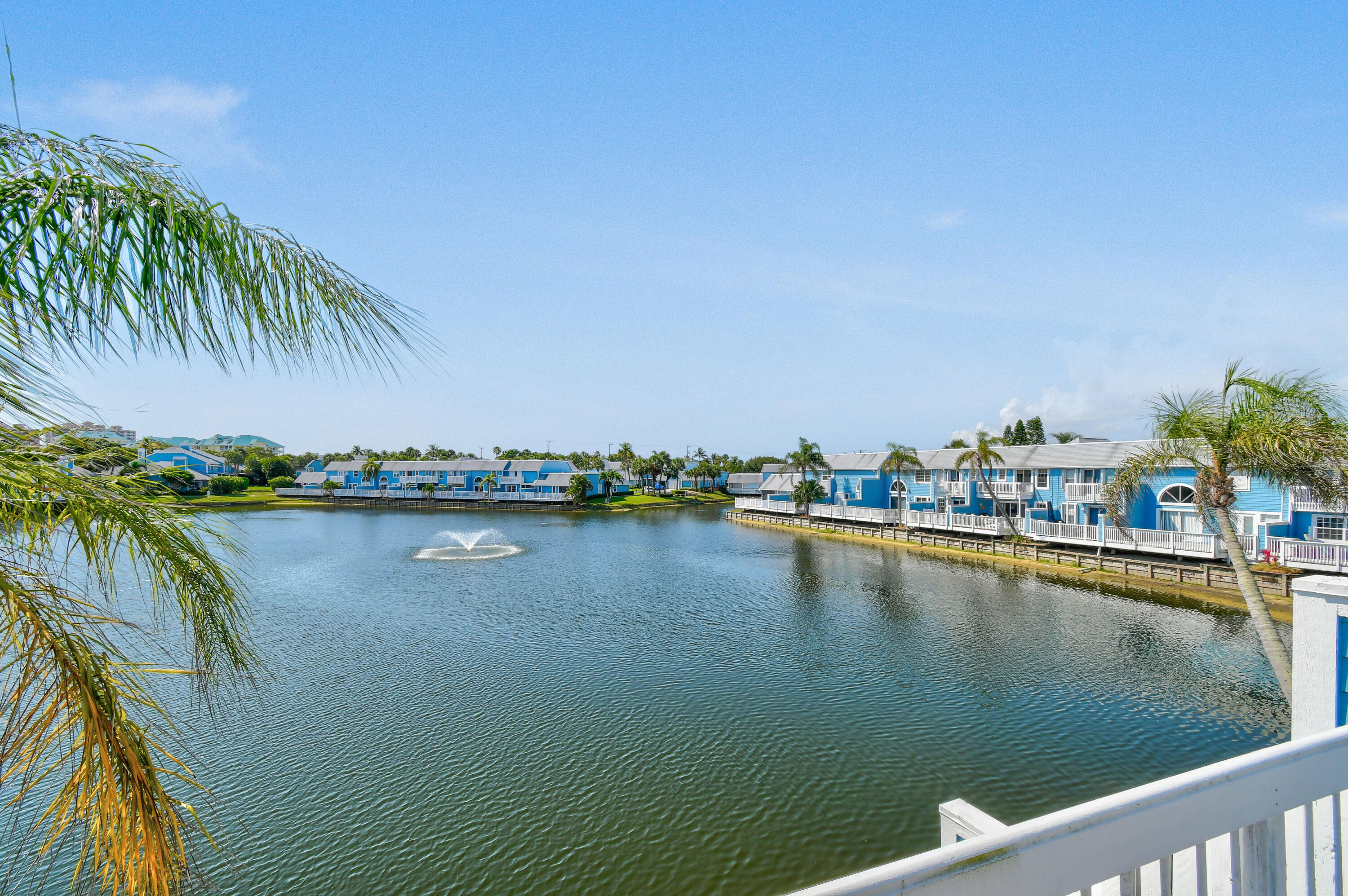 1216 Ocean Dunes Circle