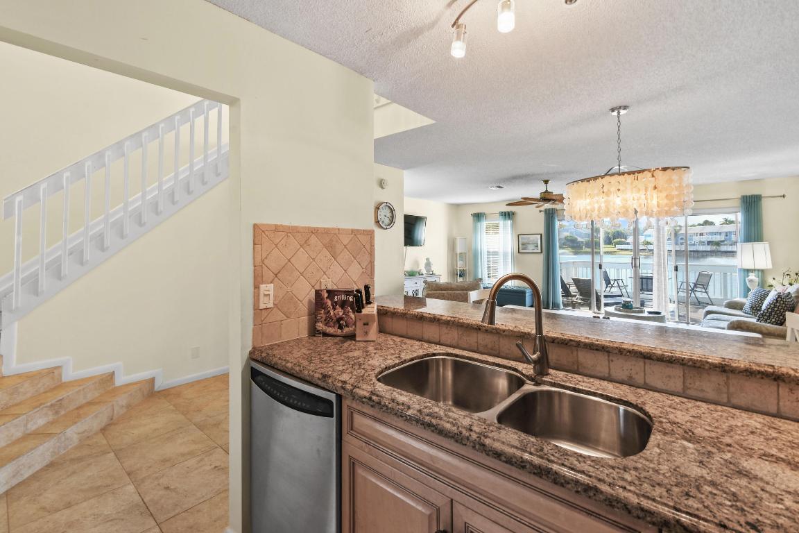 1216 Ocean Dunes Circle