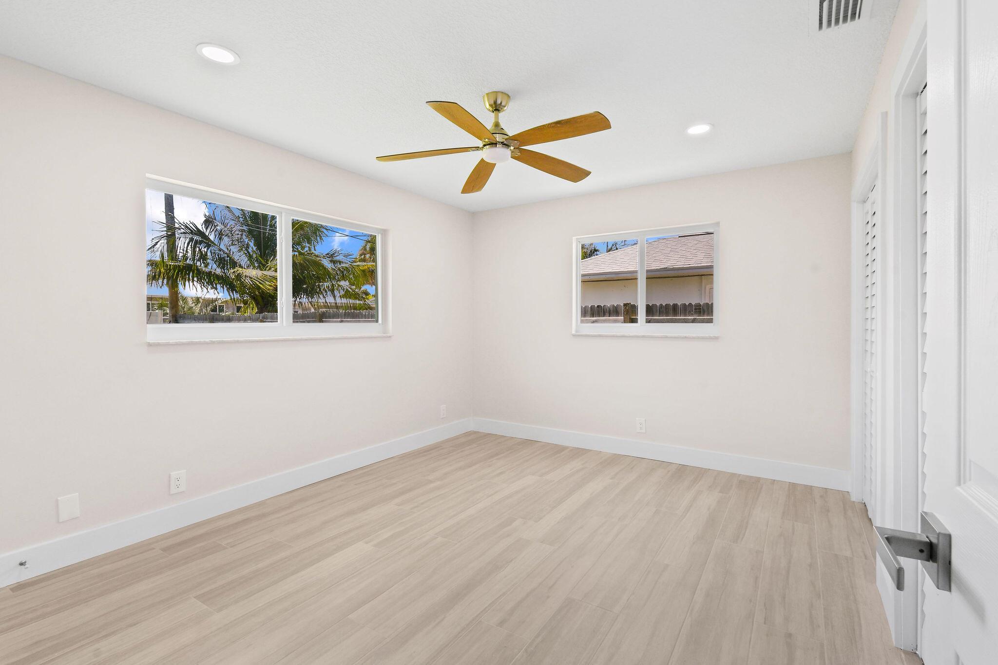 1522 Lance Road