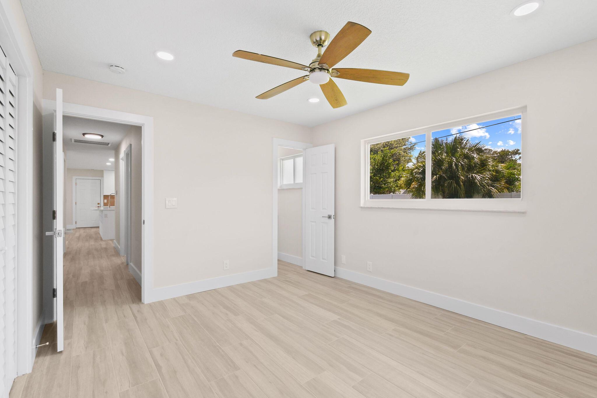 1522 Lance Road