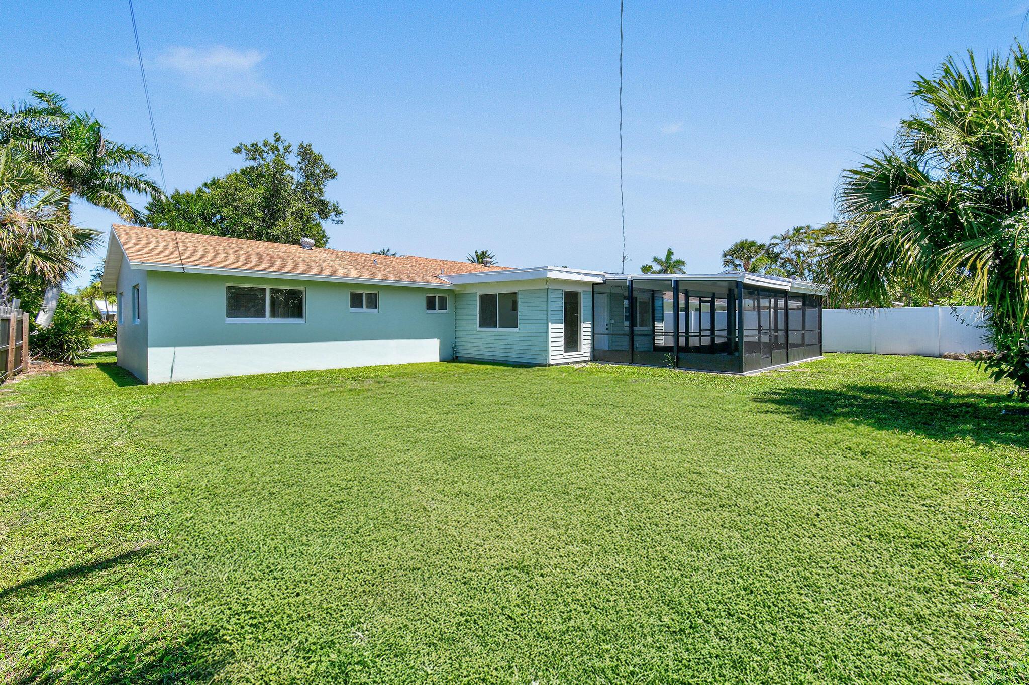 1522 Lance Road