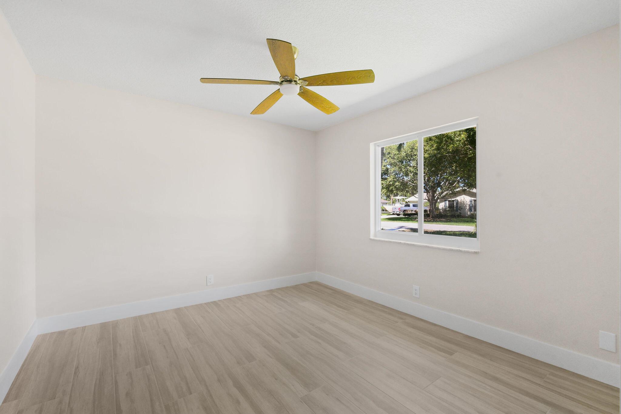1522 Lance Road