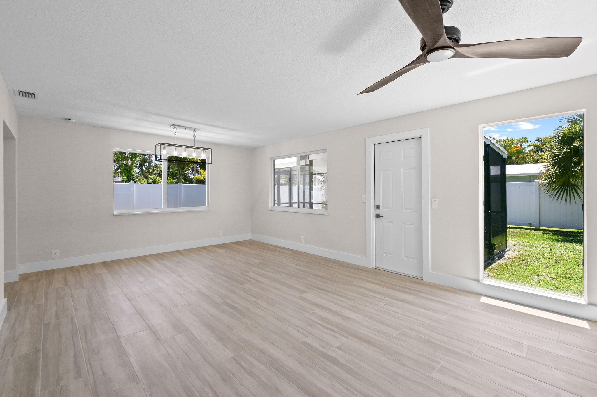 1522 Lance Road